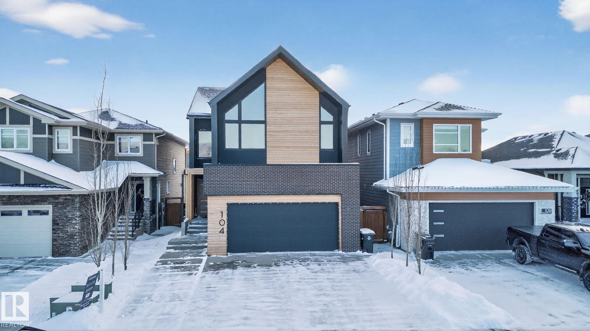 104 EDGEWATER Circle, E4468052, Alberta,