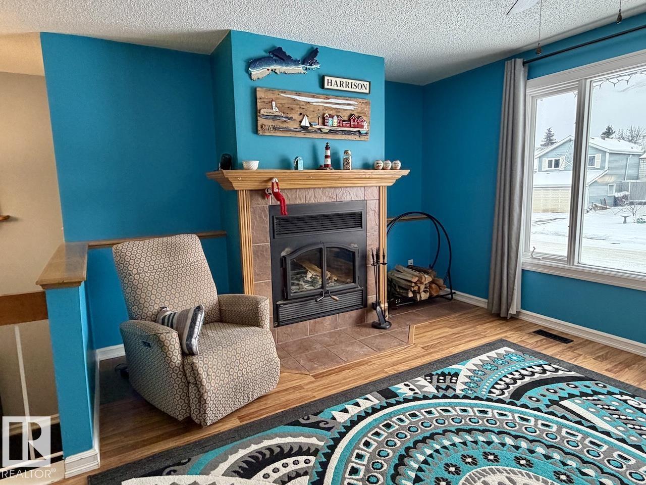 Fifth View of 1307 36 Street, Crawford Plains, Edmonton, Alberta, T6L 3G6