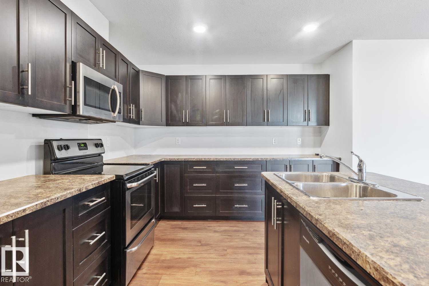 Fifth View of 1103 1601 8 Avenue, Cold Lake North, Cold Lake, Alberta, T9M 0C3