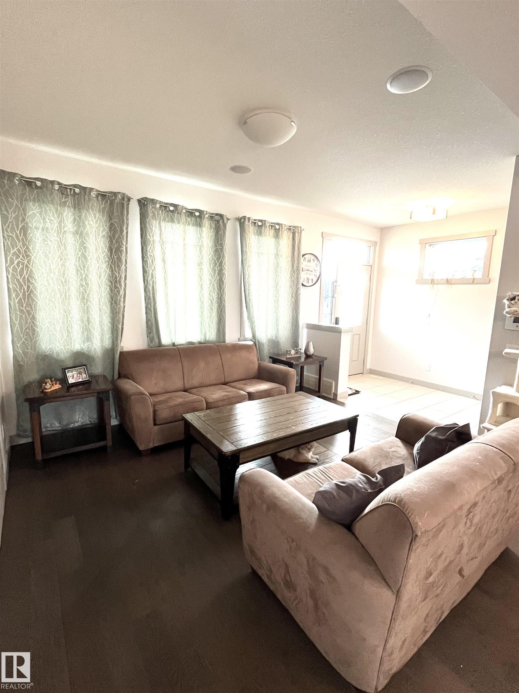 Fifth View of 16464 15 Avenue, Glenridding Heights, Edmonton, Alberta, T6W 2Z7