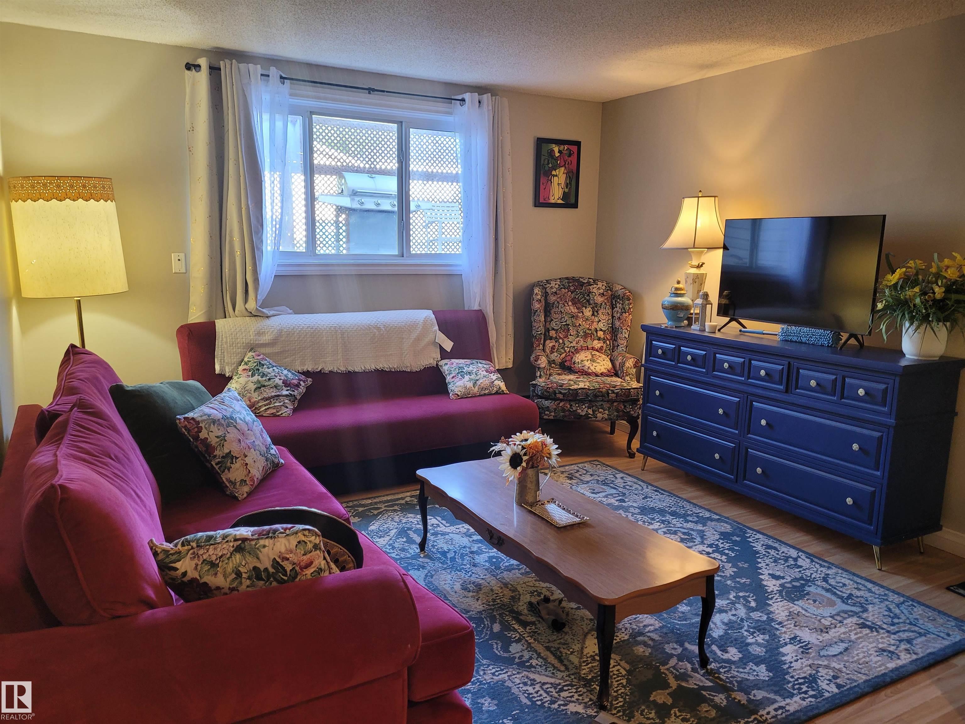 Third View of 102 12223 82 Street, Elmwood Park, Edmonton, Alberta, T5B 2W9