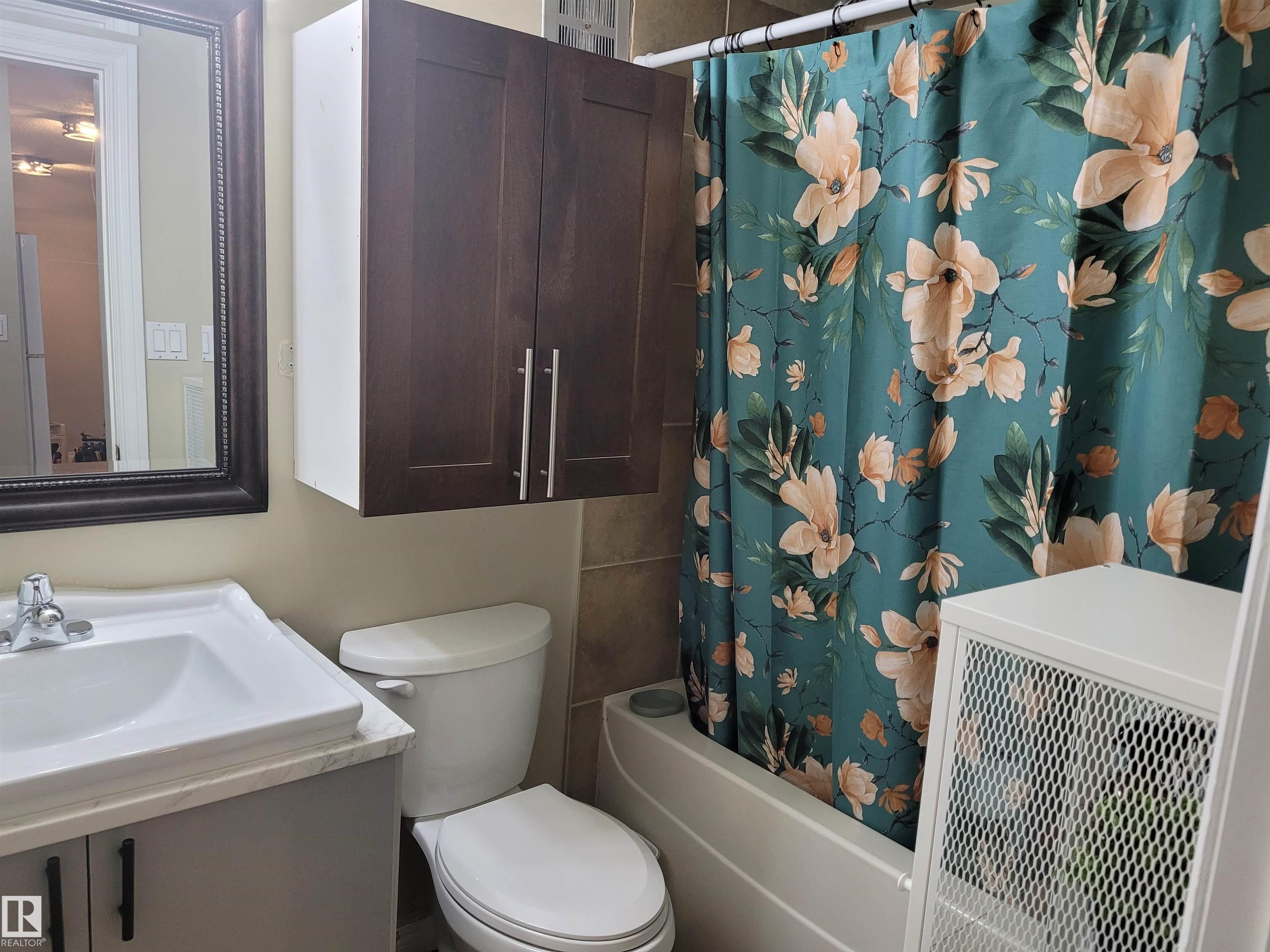 Fifth View of 102 12223 82 Street, Elmwood Park, Edmonton, Alberta, T5B 2W9