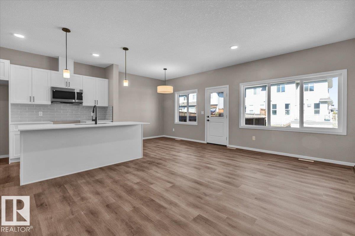 1154 SOUTH CREEK Wynd, E4468364, Alberta,