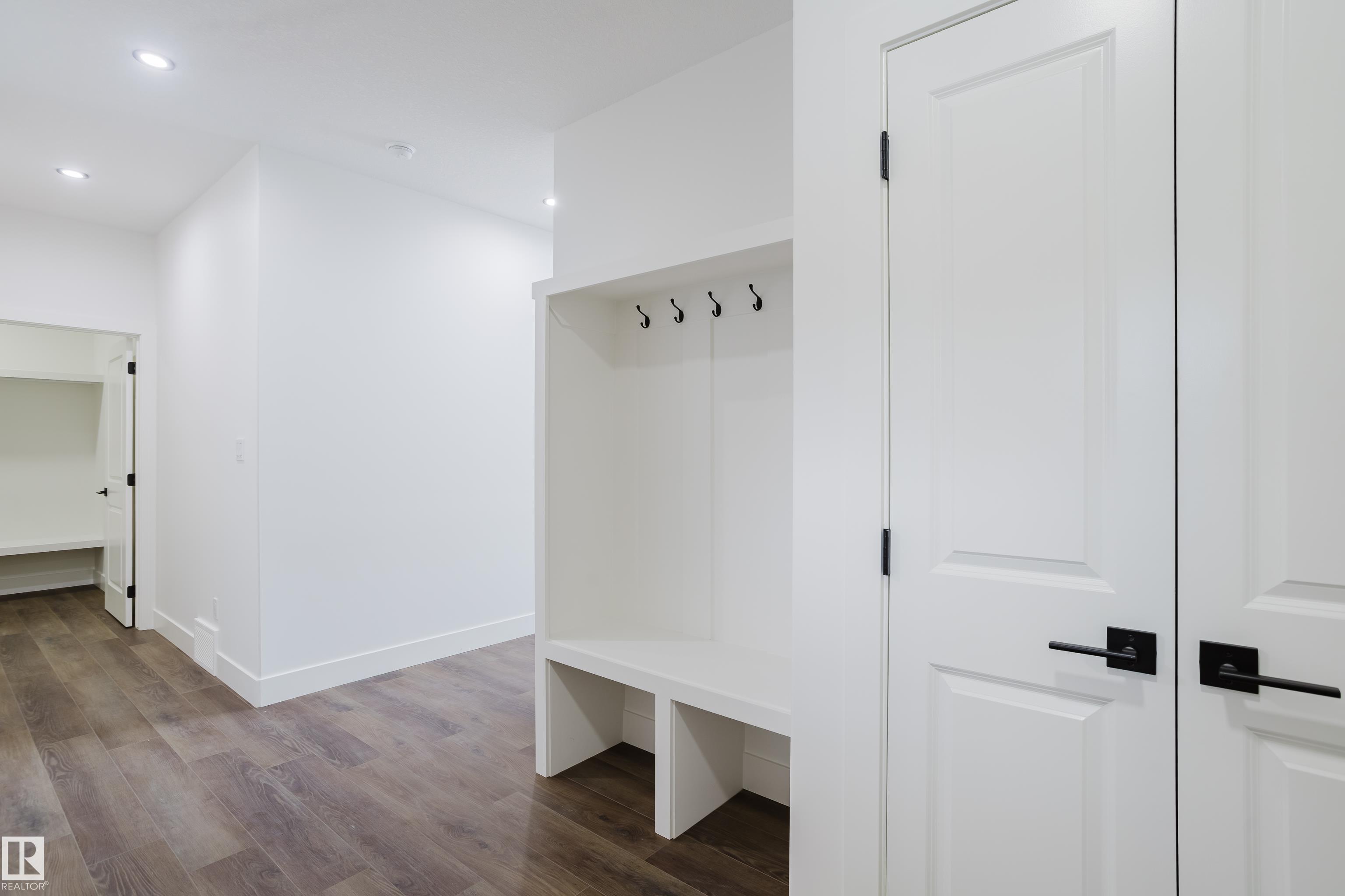 Fifth View of 2835 188 Street, The Uplands, Edmonton, Alberta, T6M 3C5