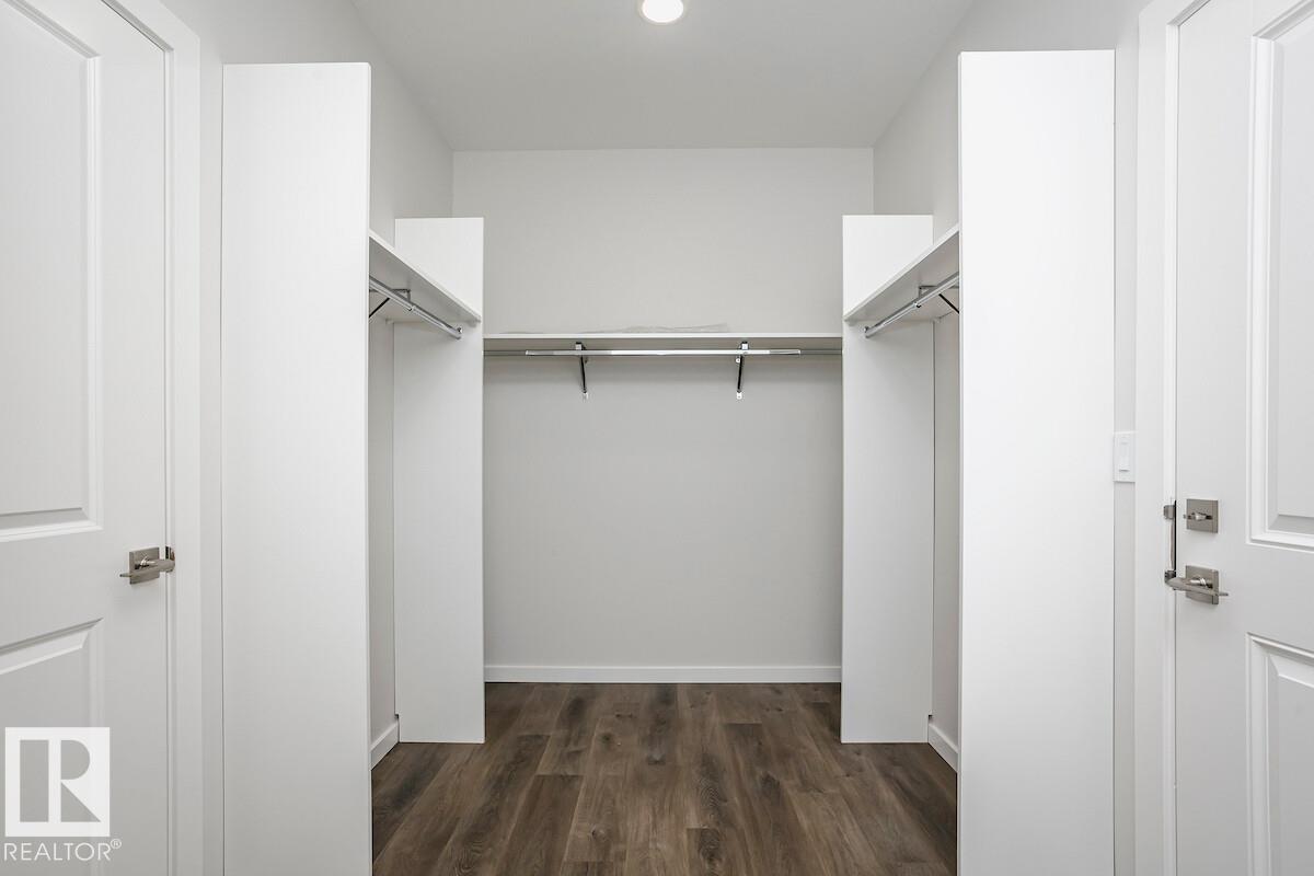 Fifth View of 6271 29 Avenue, Mattson, Edmonton, Alberta, T6J 6C8