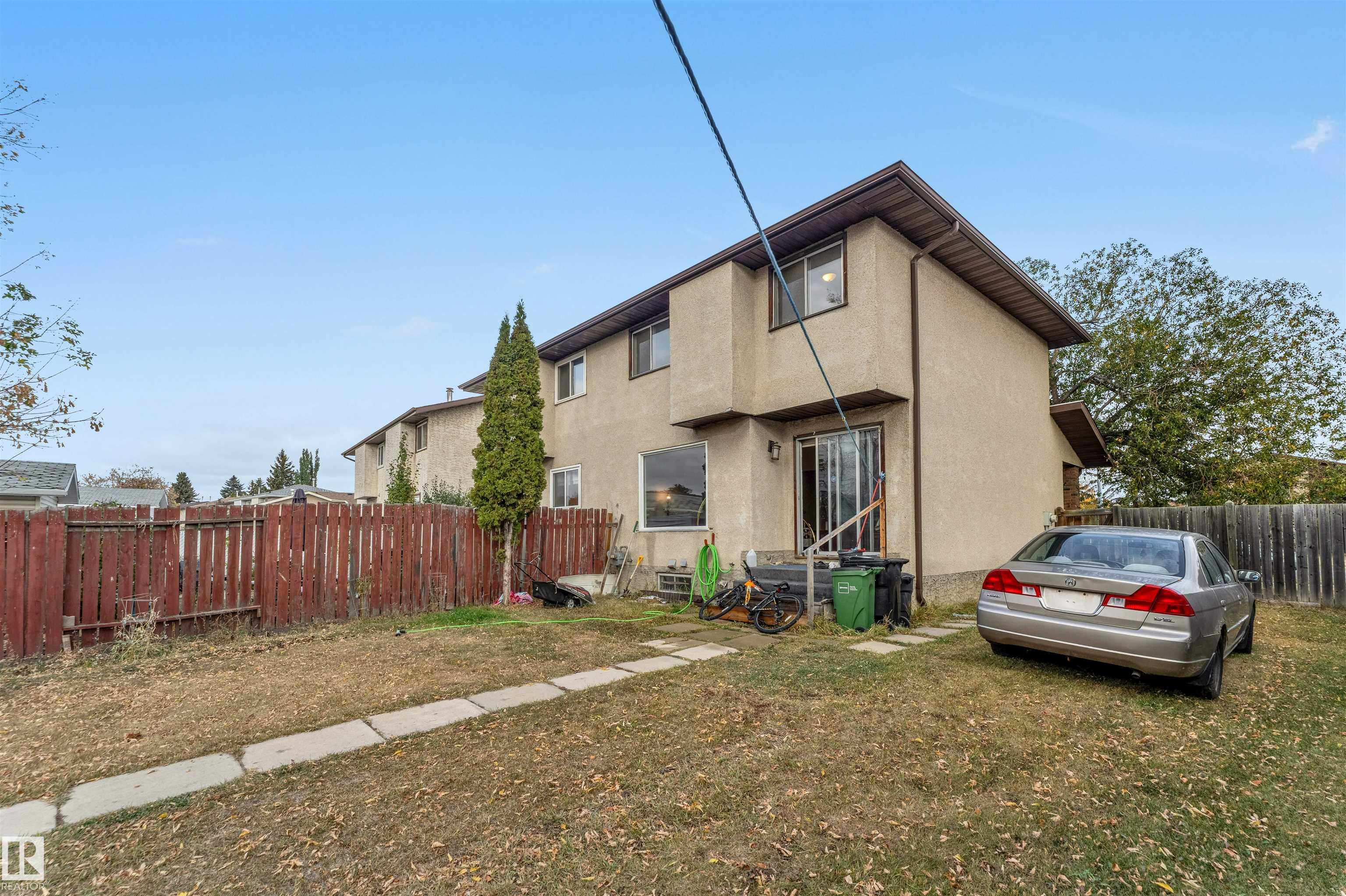 Fifth View of 15304 121 Street, Dunluce, Edmonton, Alberta, T5X 4K4