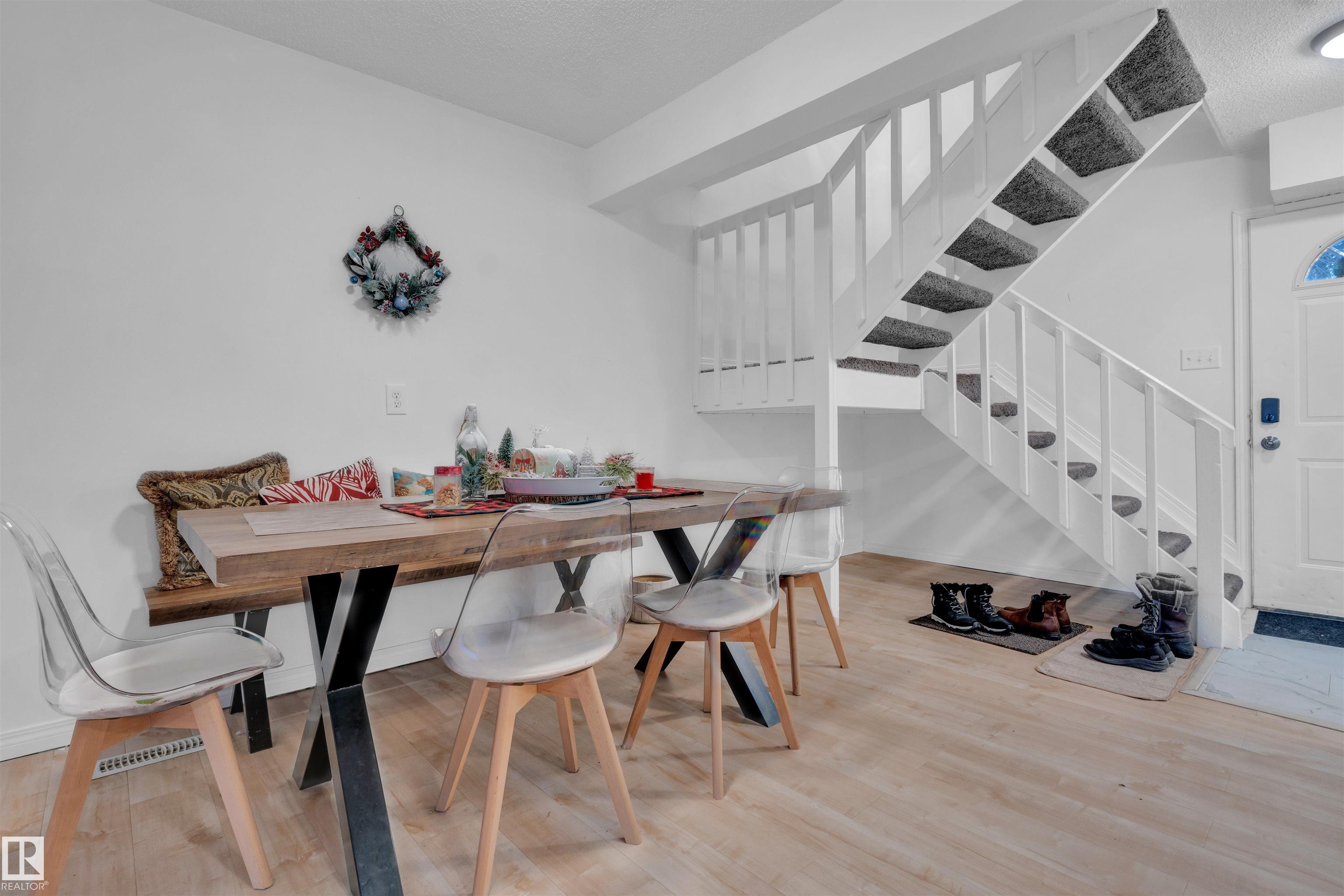 8F MEADOWLARK Village, E4468585, Alberta,