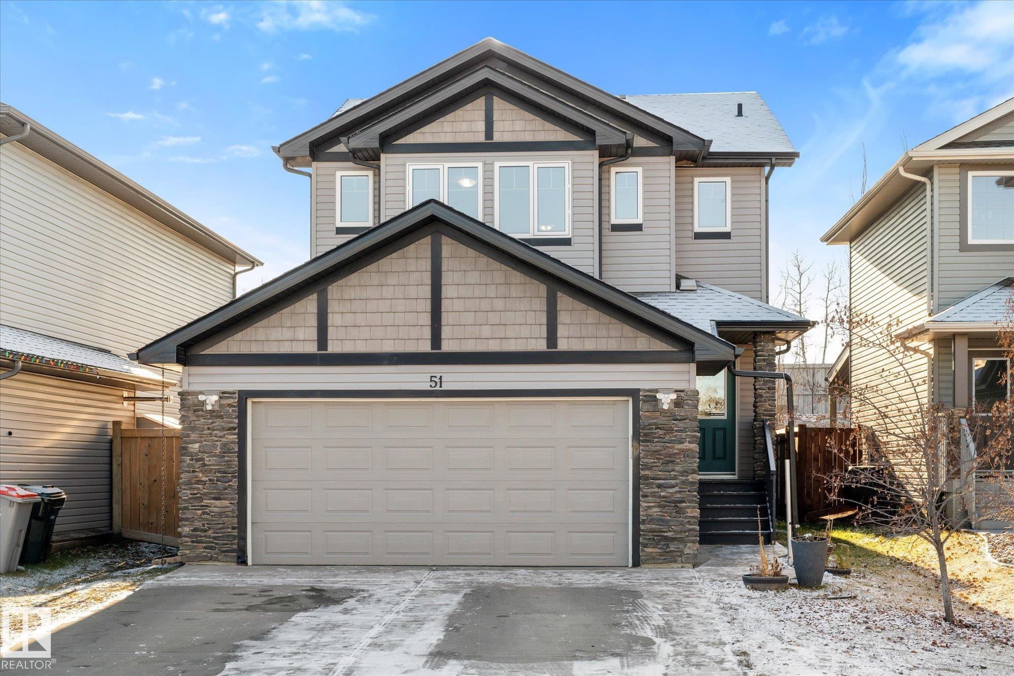 51 SILVERSTONE Drive, E4468702, Alberta,