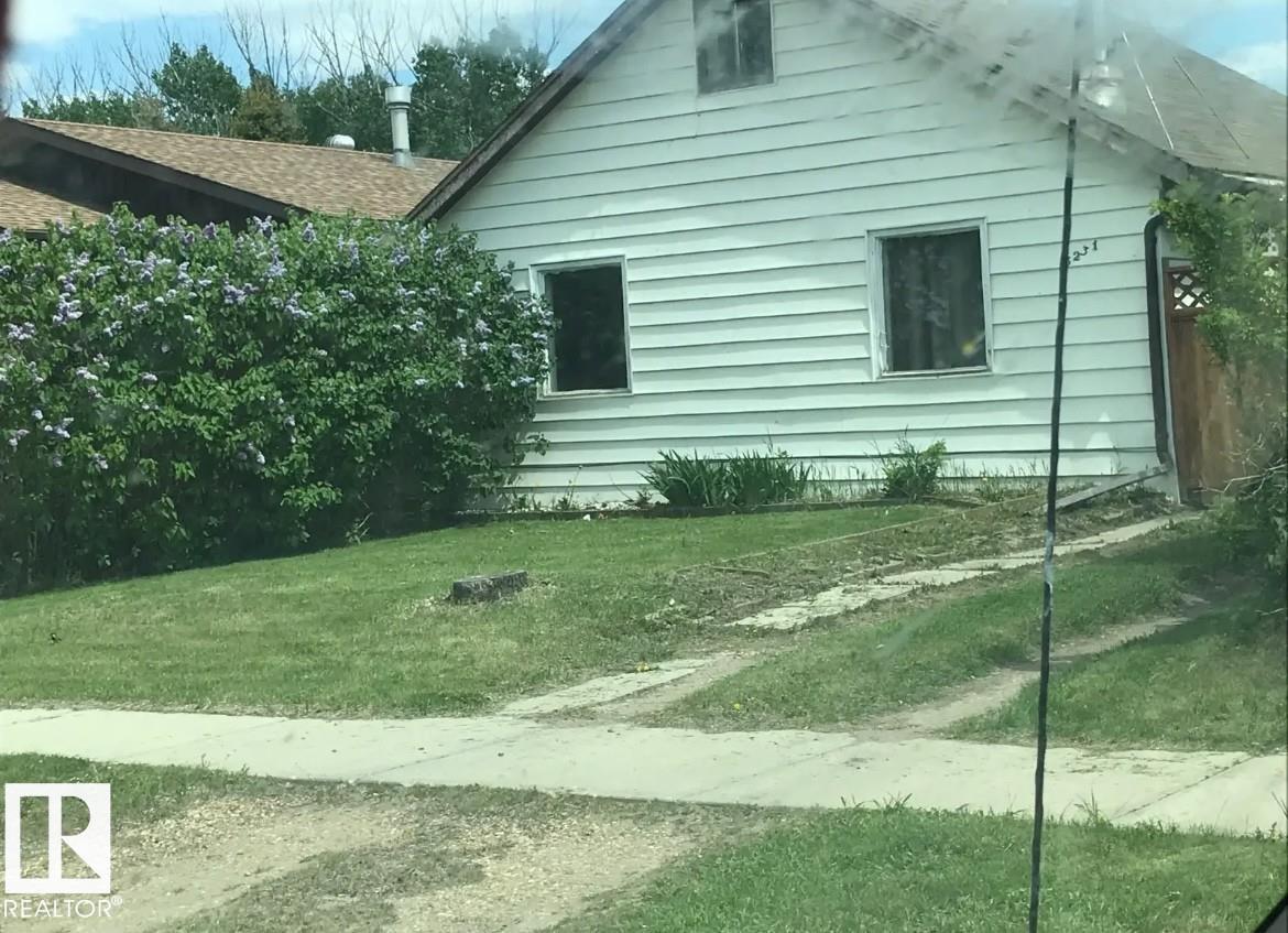 5231 46 Street, E4468715, Alberta,