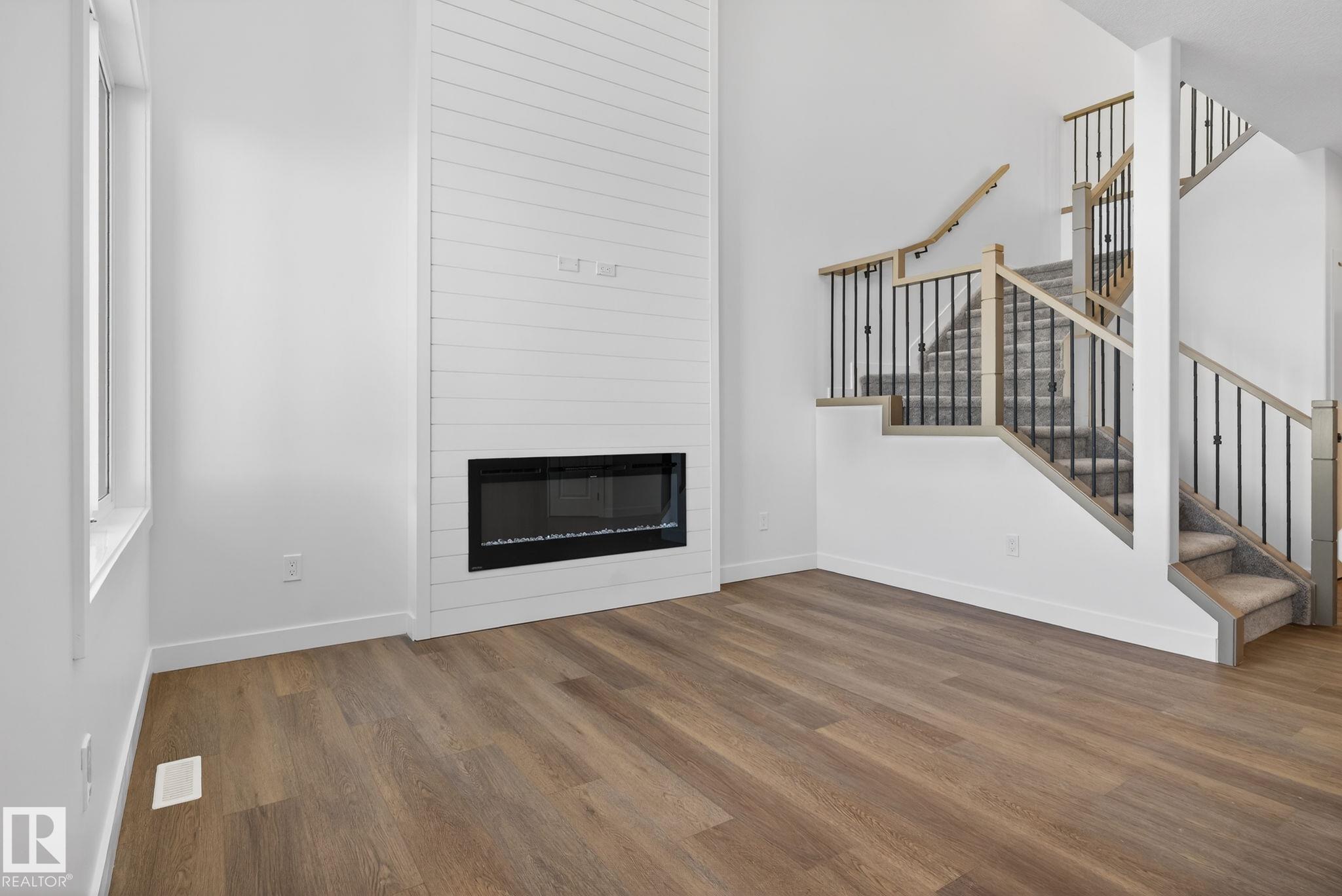 Third View of 155 Pierwyck Loop, Fenwyck, Spruce Grove, Alberta, T7X 4G3