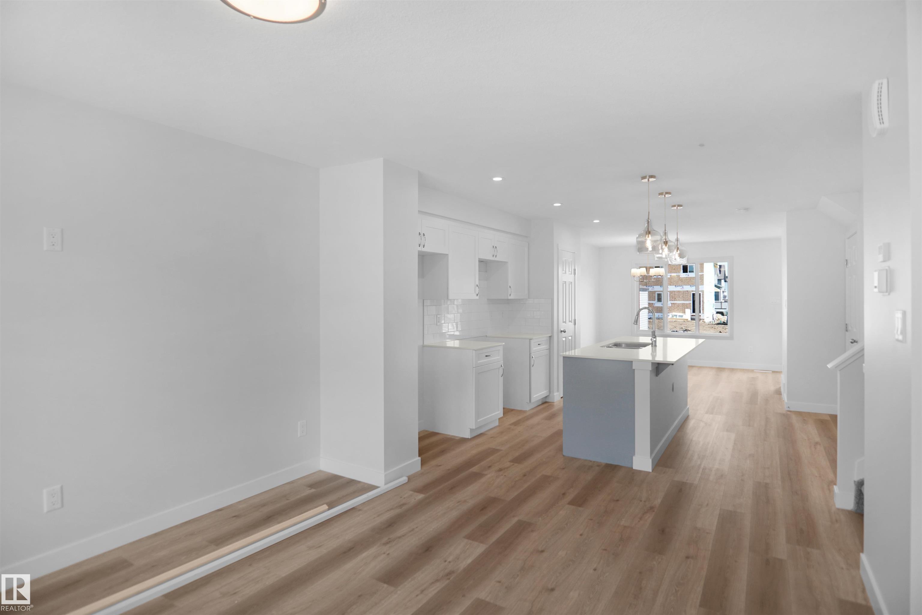 Fourth View of 20919 16 Avenue, Stillwater, Edmonton, Alberta, T6M 1L2