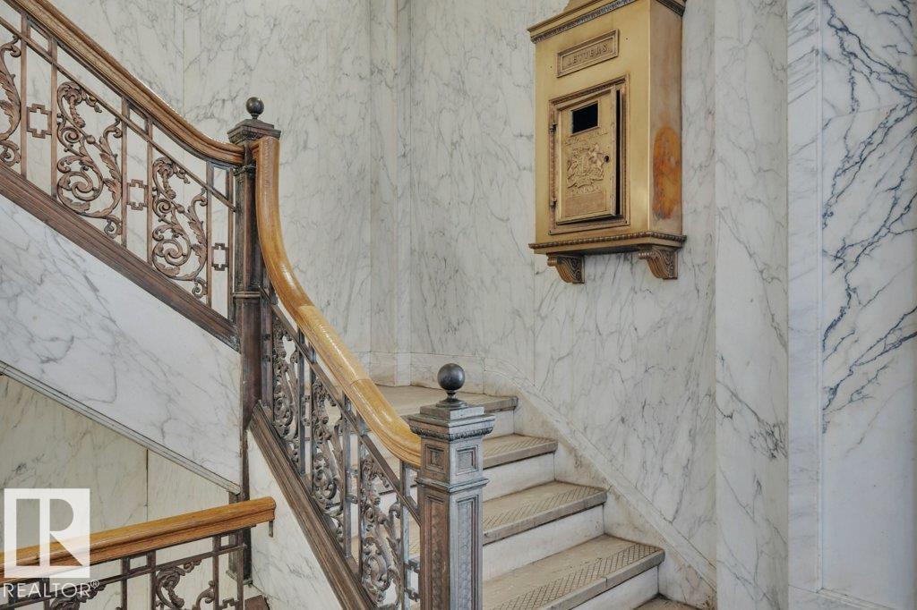 Fourth View of 609 10134 100 Street, Downtown (Edmonton), Edmonton, Alberta, M6K 2W7