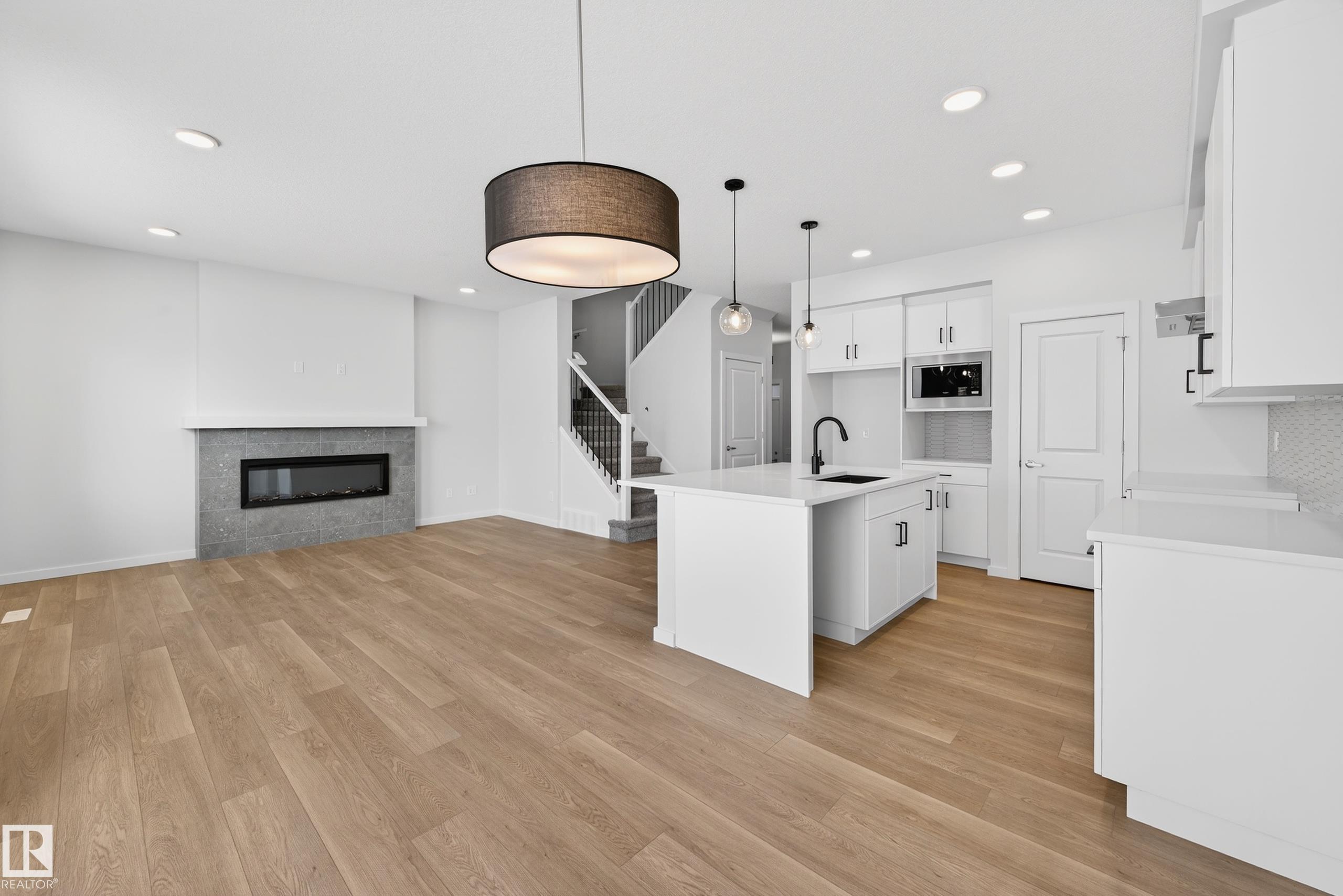 5008 72 Street, E4468845, Alberta,