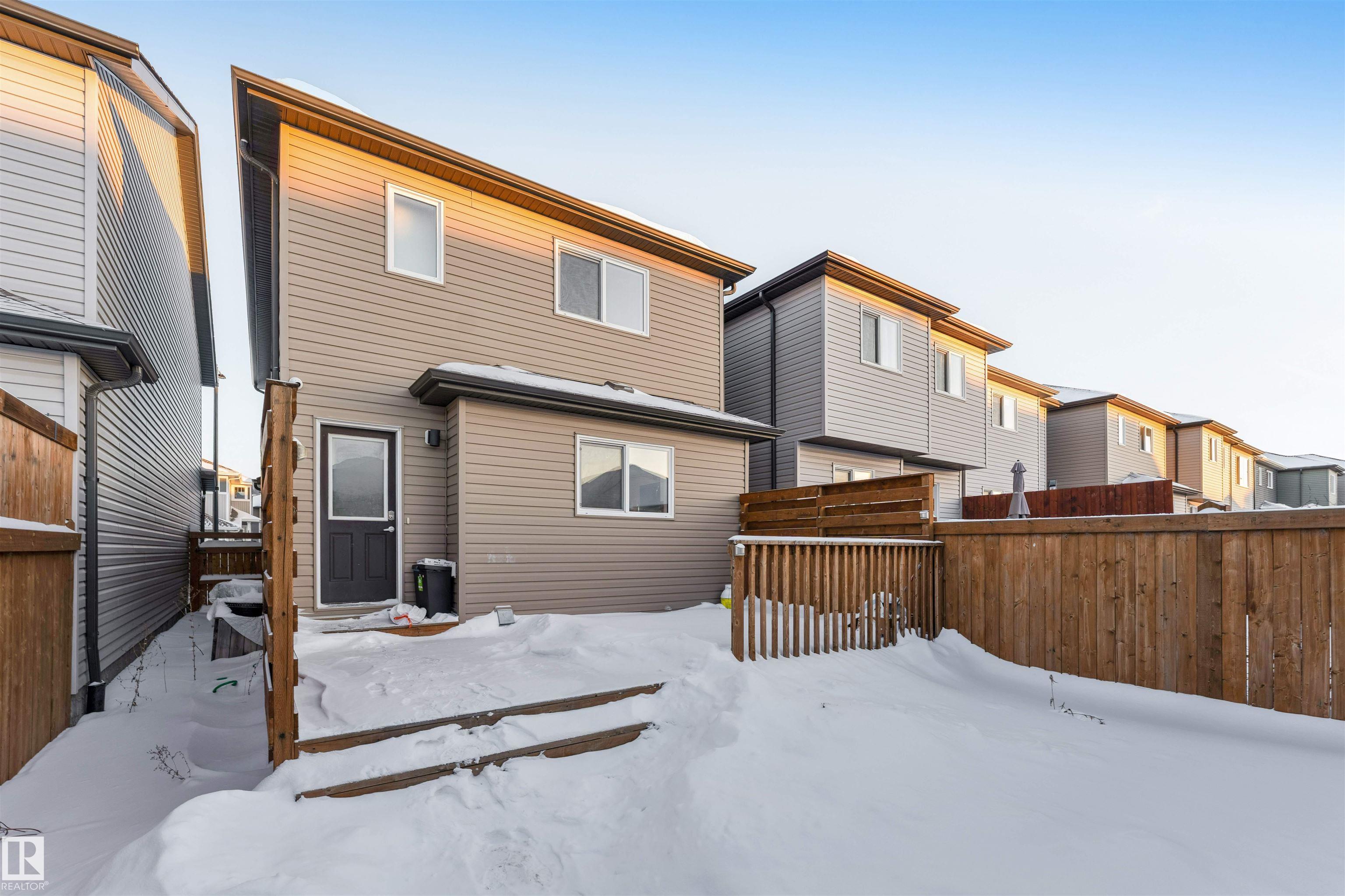 Fourth View of 1536 21 Street, Laurel, Edmonton, Alberta, T6T 2B7