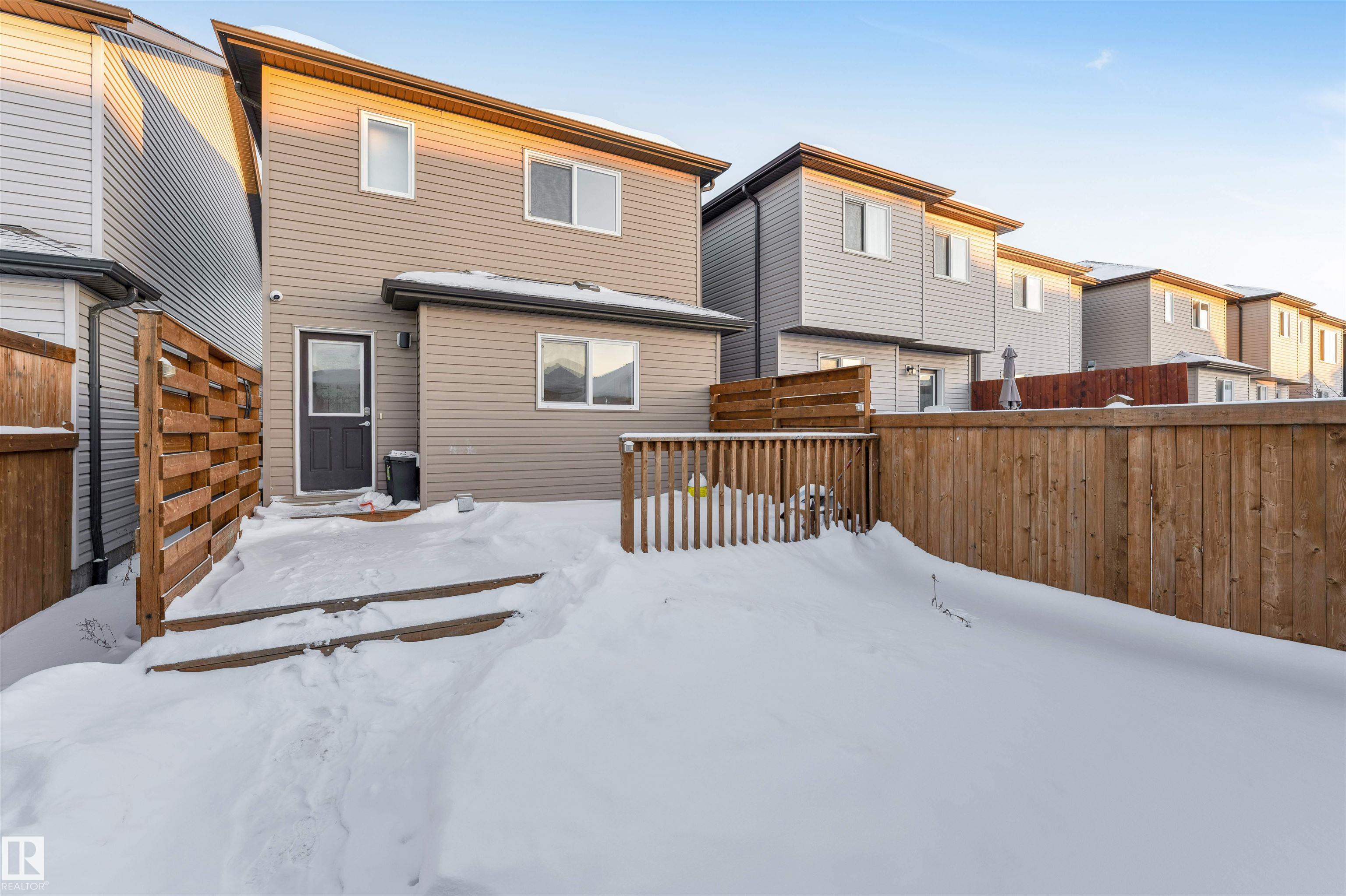 Fifth View of 1536 21 Street, Laurel, Edmonton, Alberta, T6T 2B7