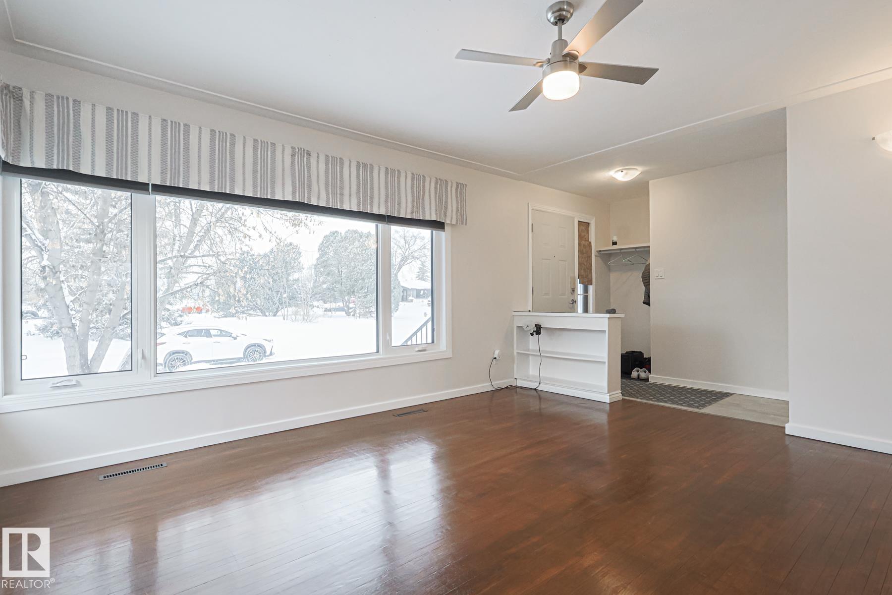 Fifth View of 13419 102 Street, Rosslyn, Edmonton, Alberta, T5E 4K1