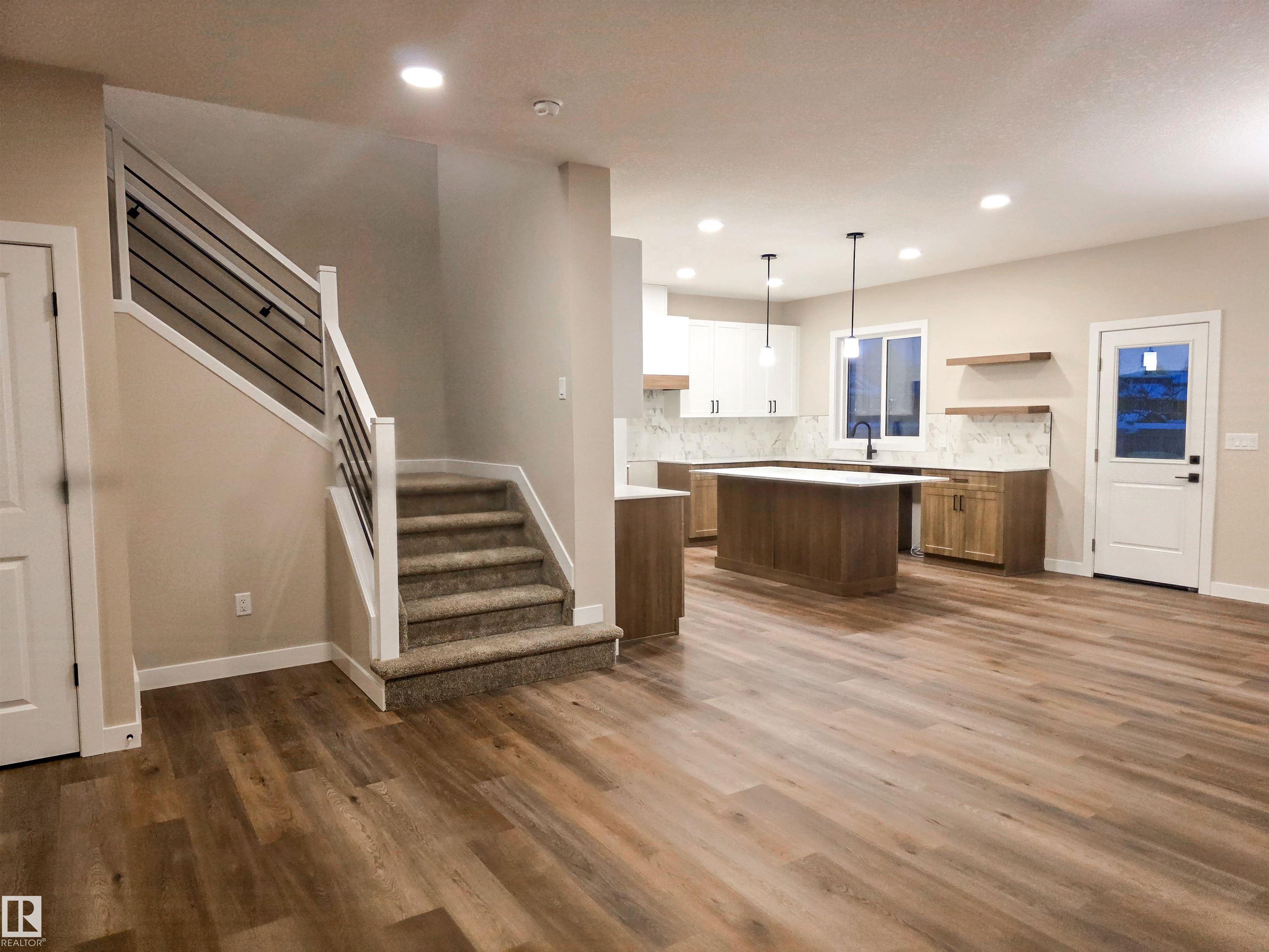 3 EMERSON Landing, E4469070, Alberta,