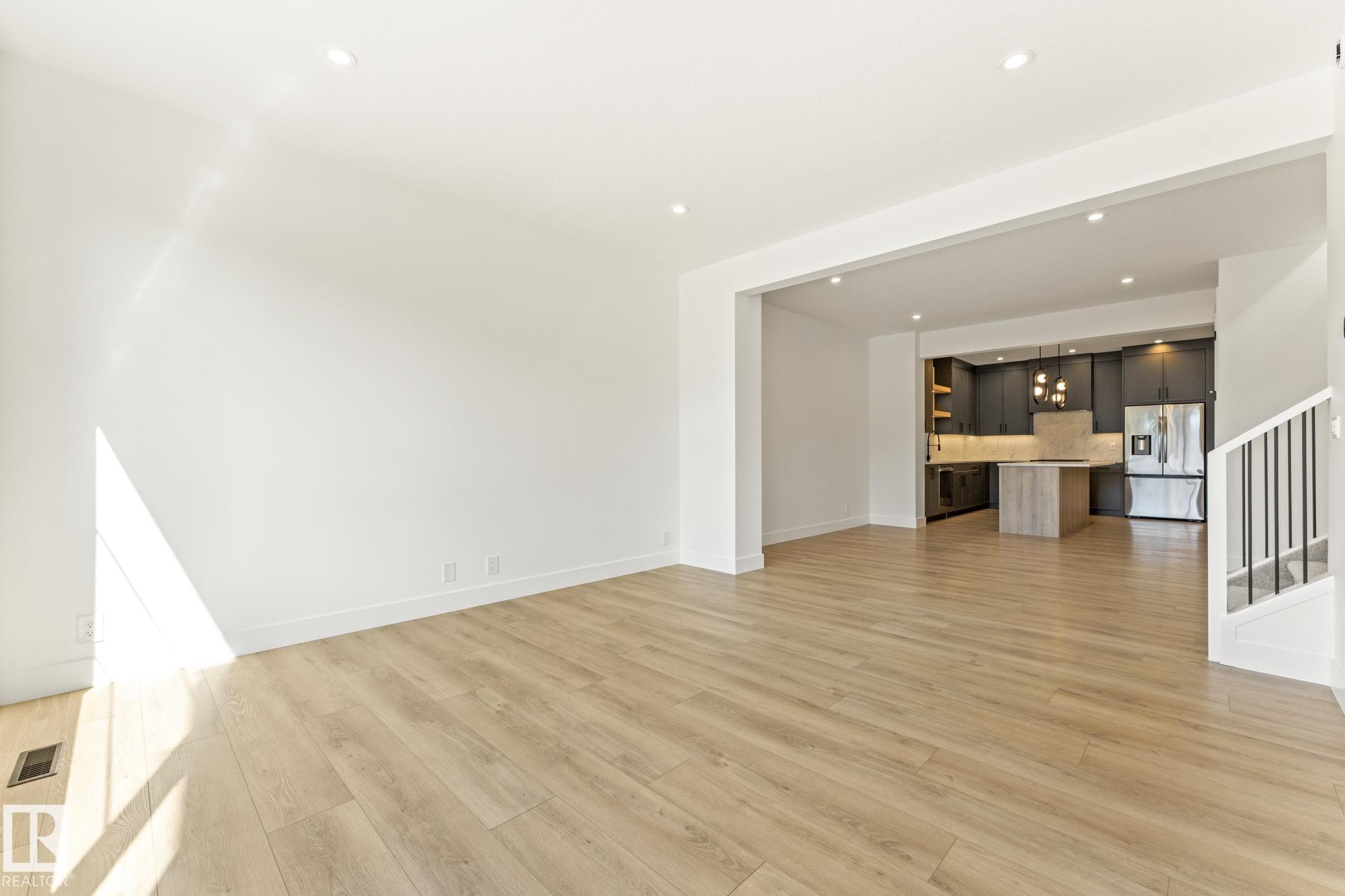 Fifth View of 97 NEWBURY Circle, Salisbury Village, Sherwood Park, Alberta, T8B 0E8