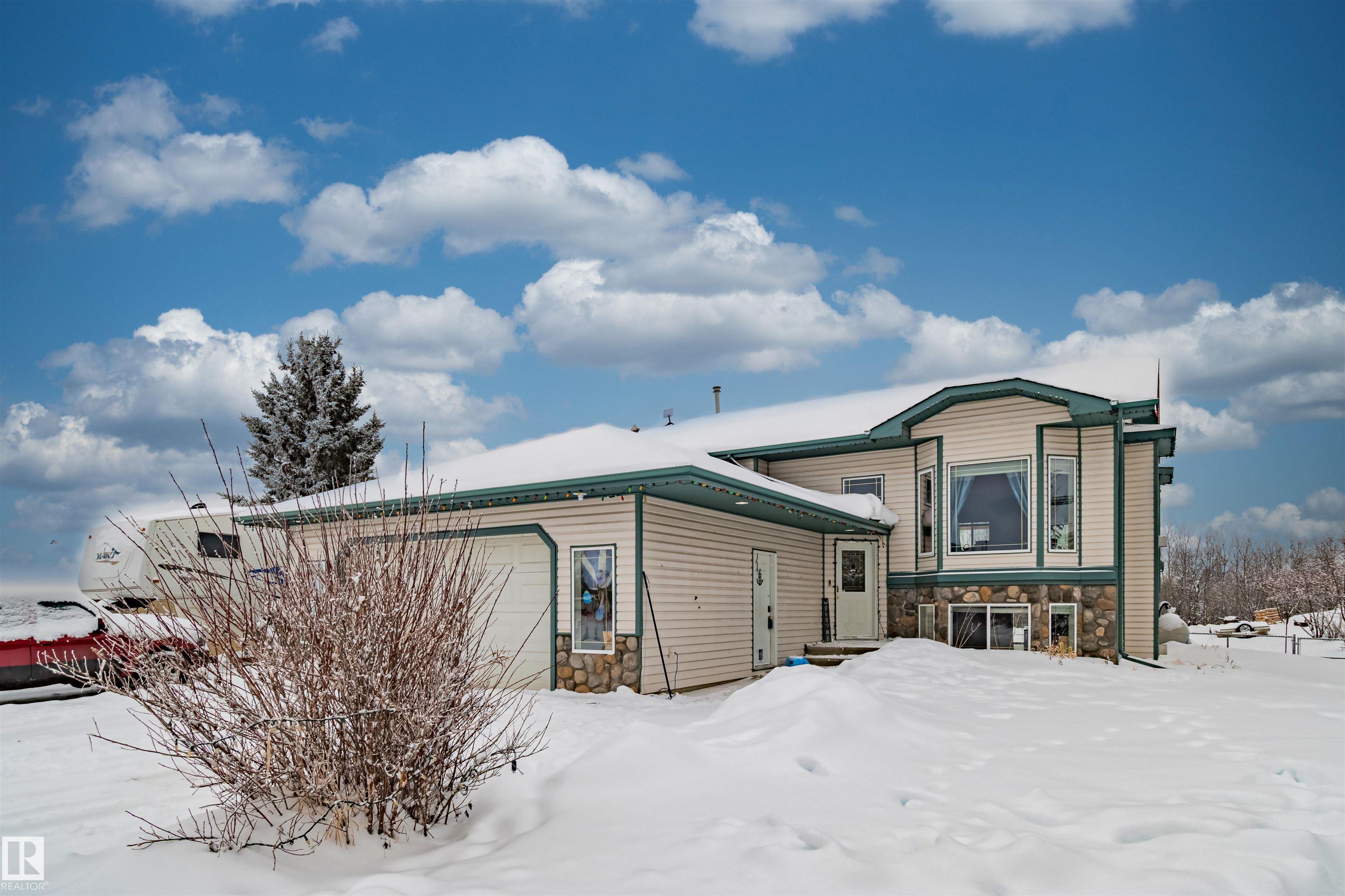 16 53122 range road 14, E4469118, Alberta,