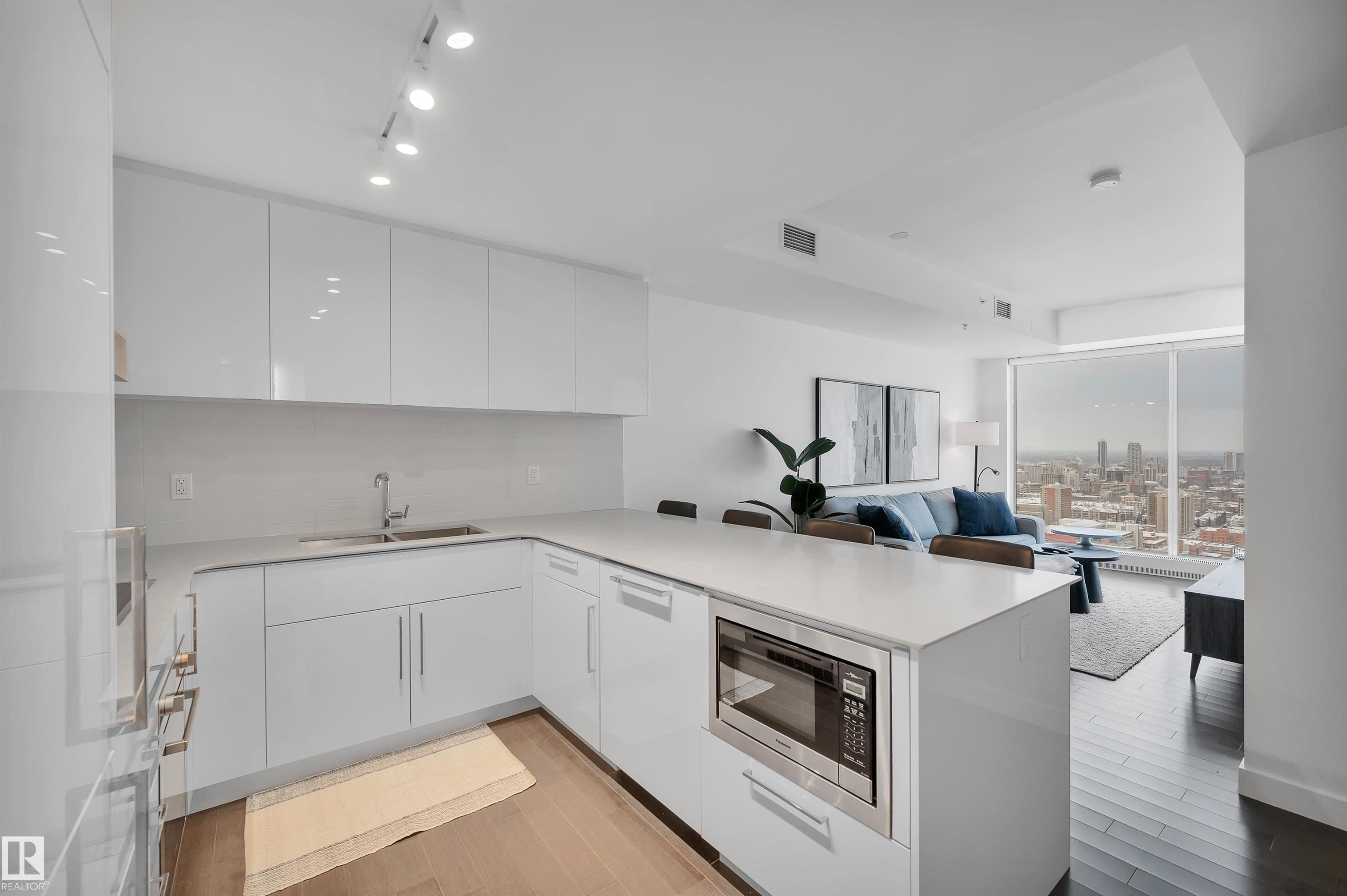 2711 10360 102 Street, E4469152, Alberta,