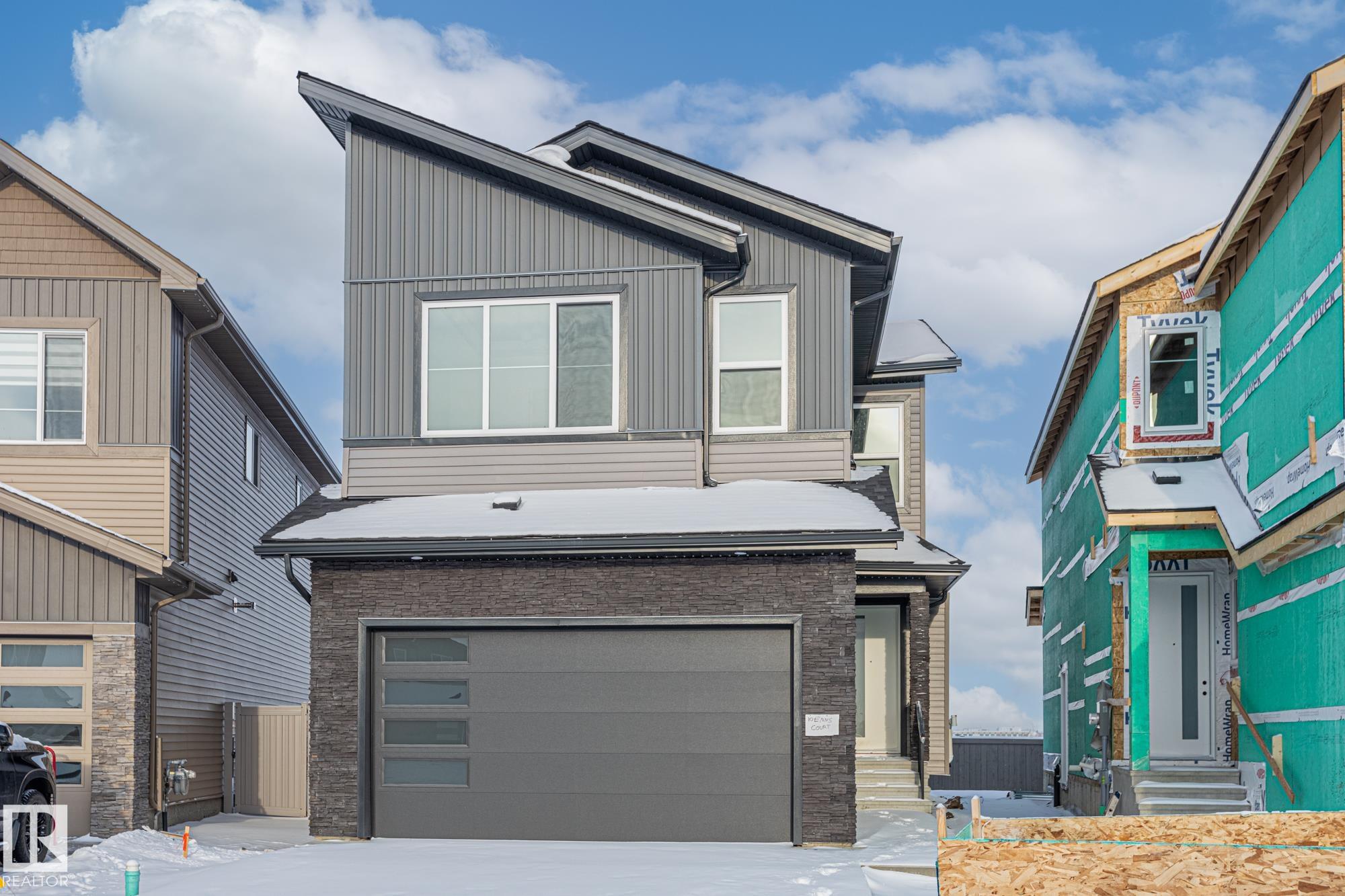 10 ENNS Court, E4469254, Alberta,