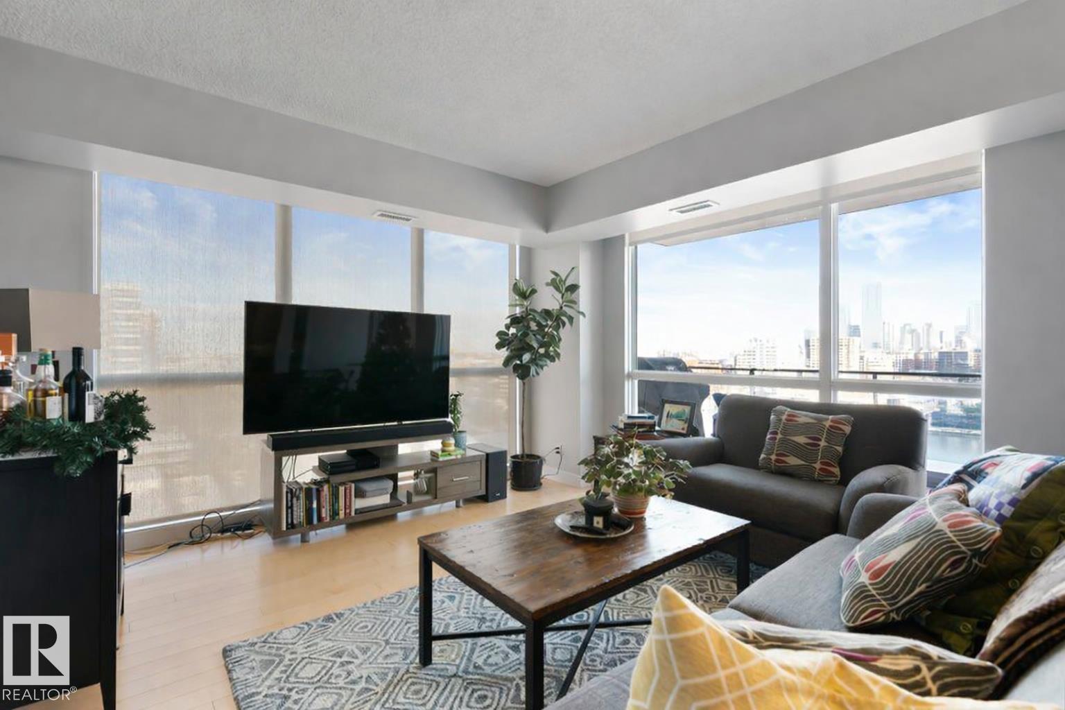 1104 10046 117 Street, E4469323, Alberta,