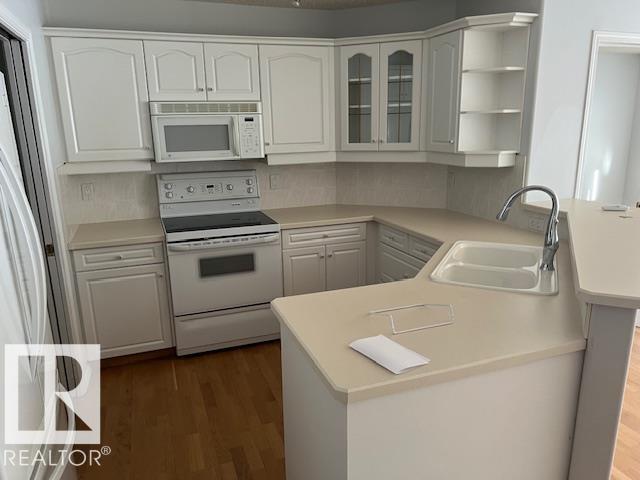 Fourth View of Terra Losa, Edmonton, Alberta, T5T 6J4