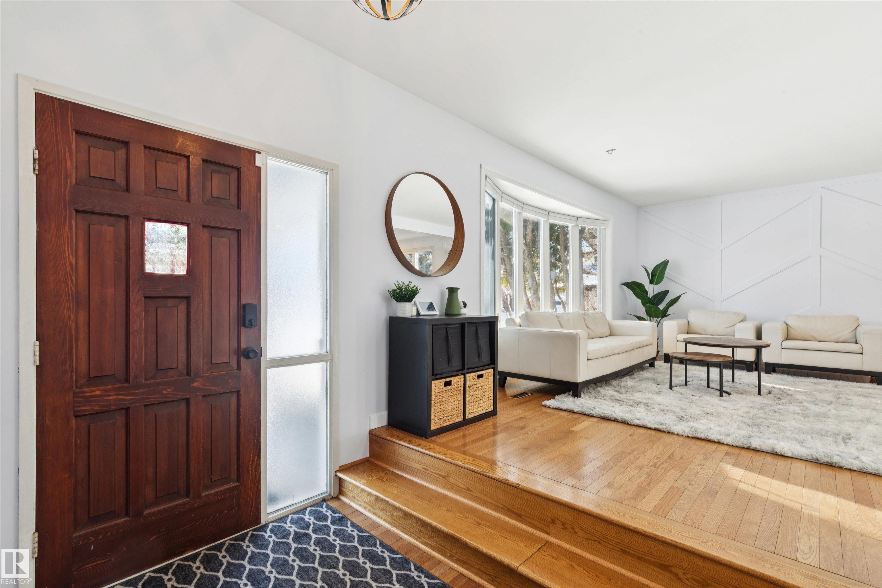 Third View of 6412 36 Avenue, Hillview, Edmonton, Alberta, T6L 1G2