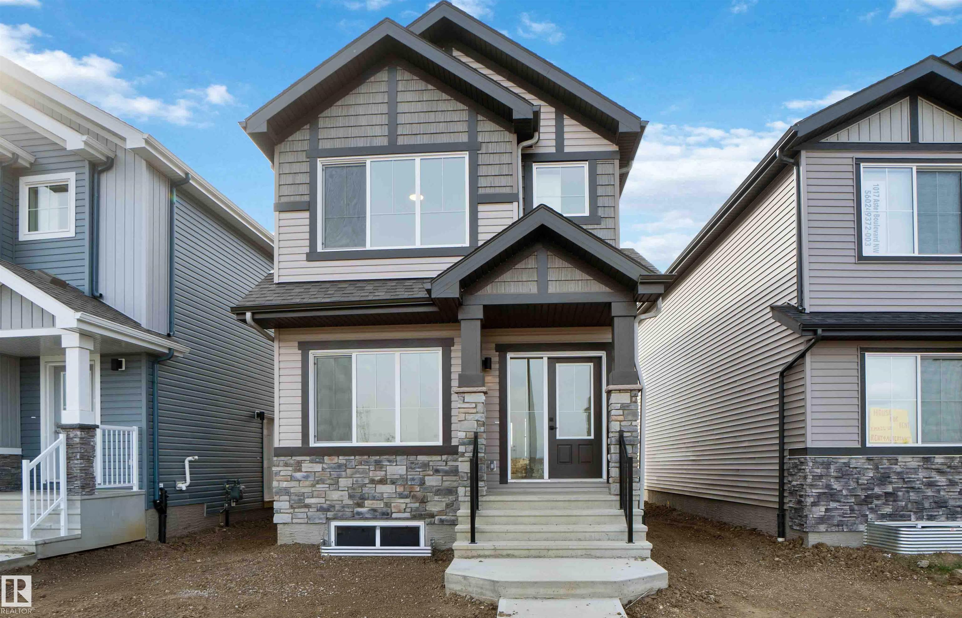 Second View of 1015 ASTER Boulevard, Aster, Edmonton, Alberta, T6T 2W8