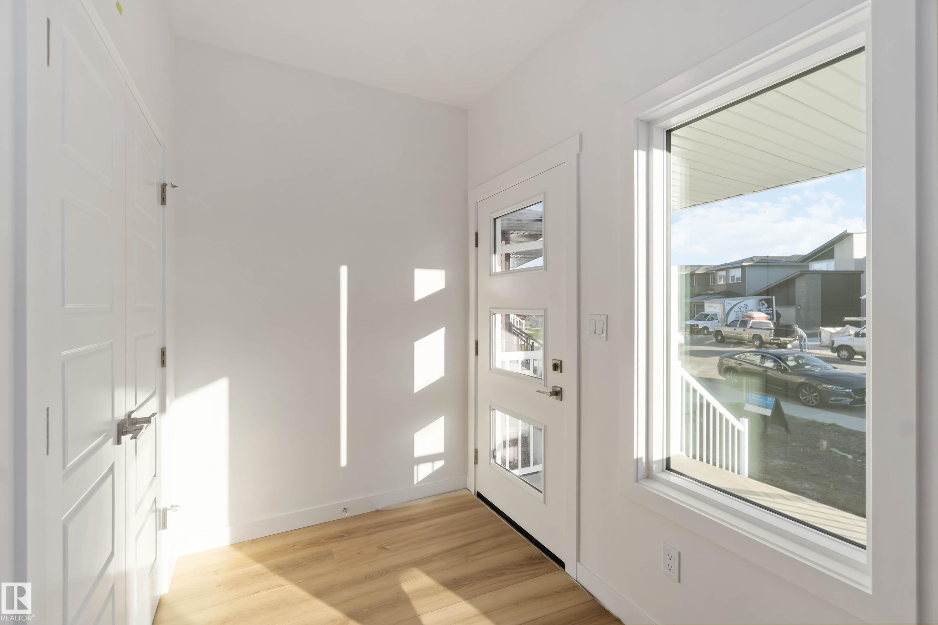 Fifth View of 17306 6A Street, Marquis, Edmonton, Alberta, T5Y 4J7