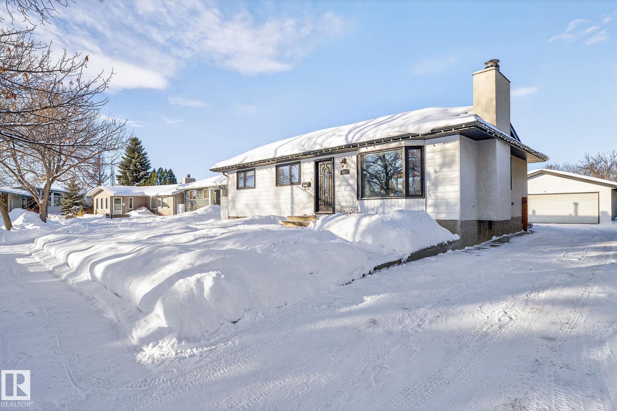 8214 95B Avenue, E4469643, Alberta,