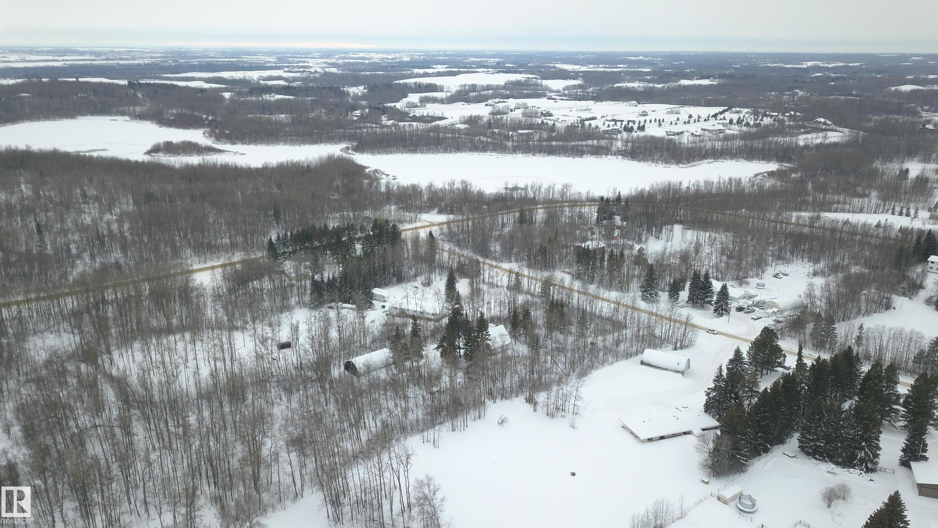 Second View of 36, 27420 TWP ROAD 540, Grandmuir Estates, Rural Parkland County, Alberta, T7X 3S7
