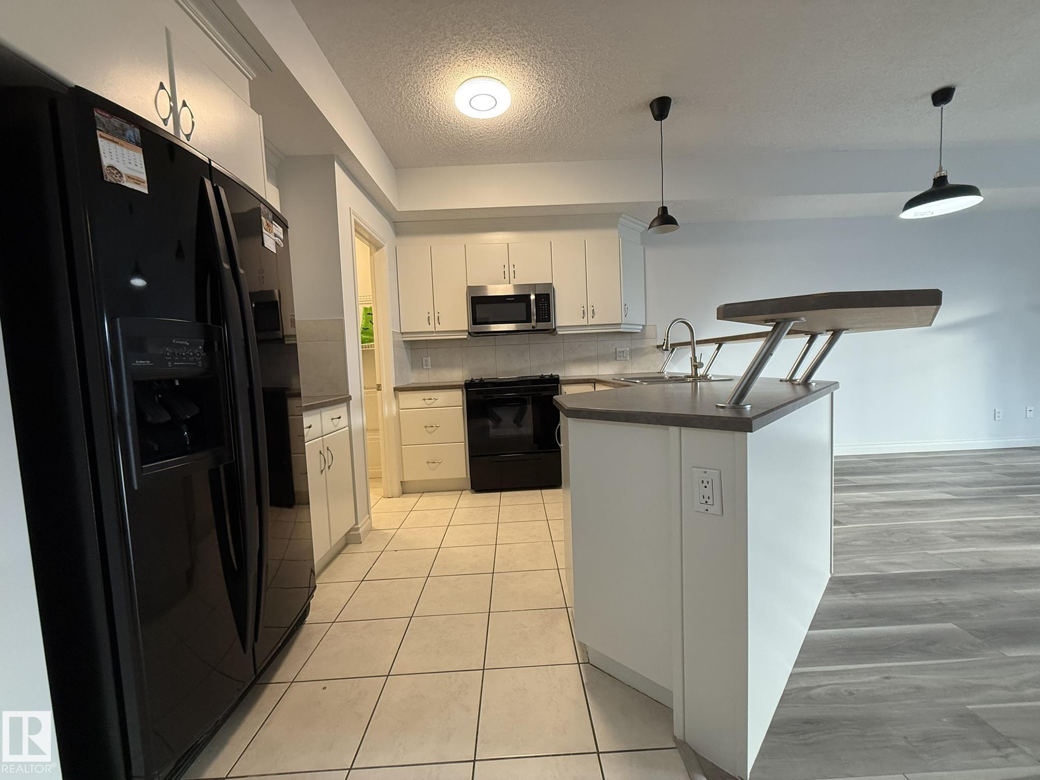 Fourth View of 304 9803 96A Street, Cloverdale, Edmonton, Alberta, T6A 4A5