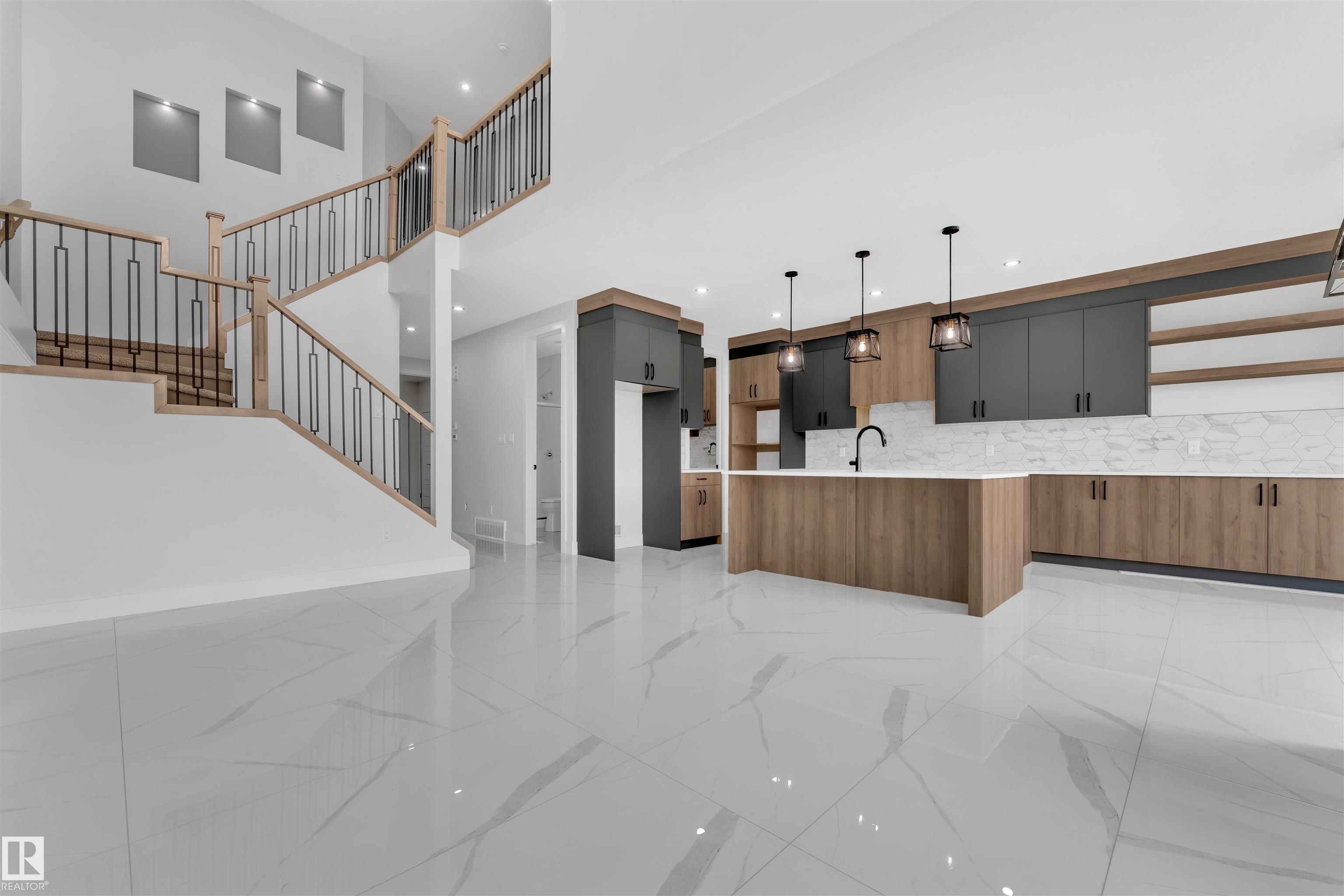 22835 80 Avenue, E4469720, Alberta,