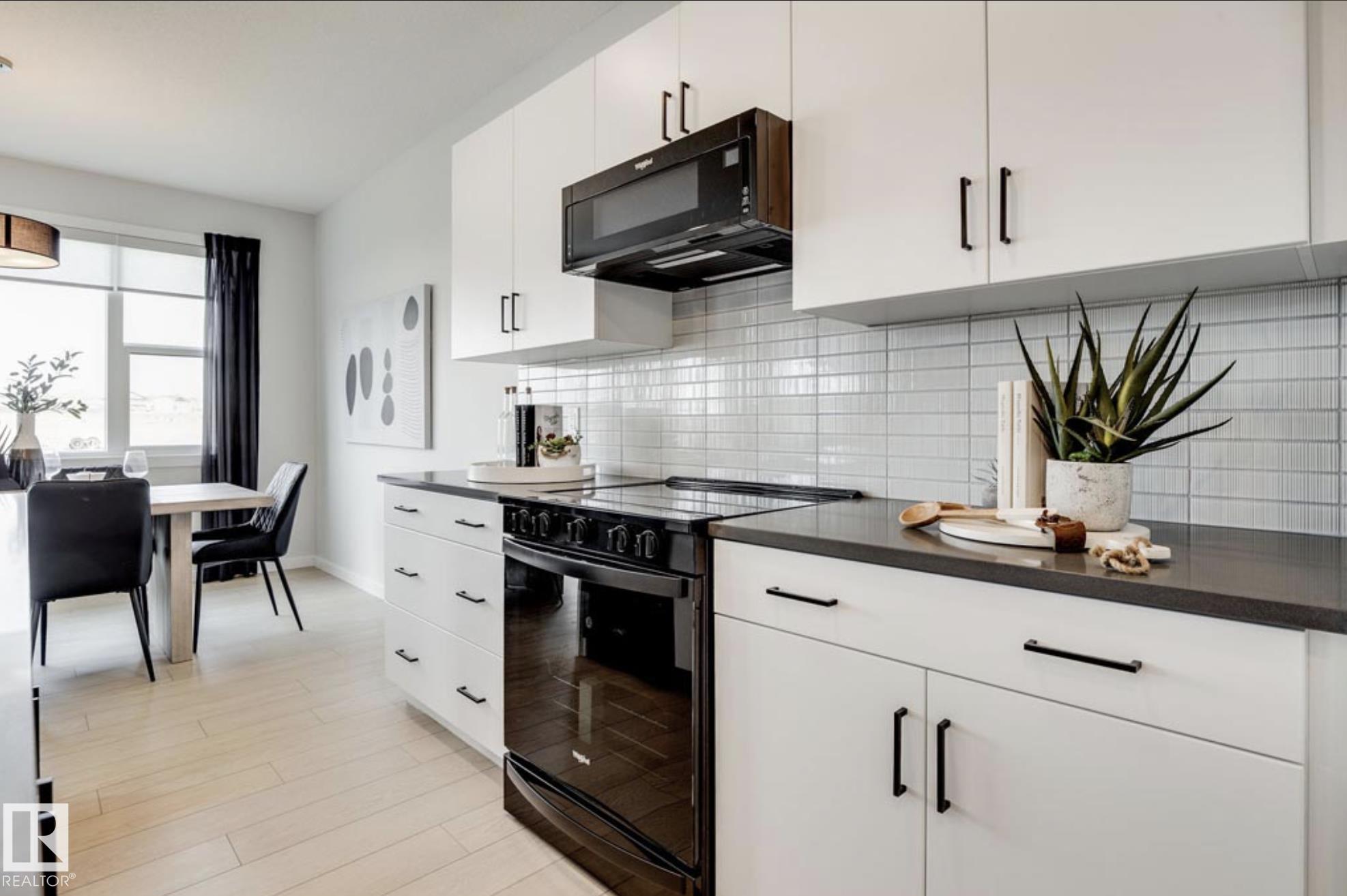 Fourth View of 2535 211 Street, The Uplands, Edmonton, Alberta, T6M 3H1