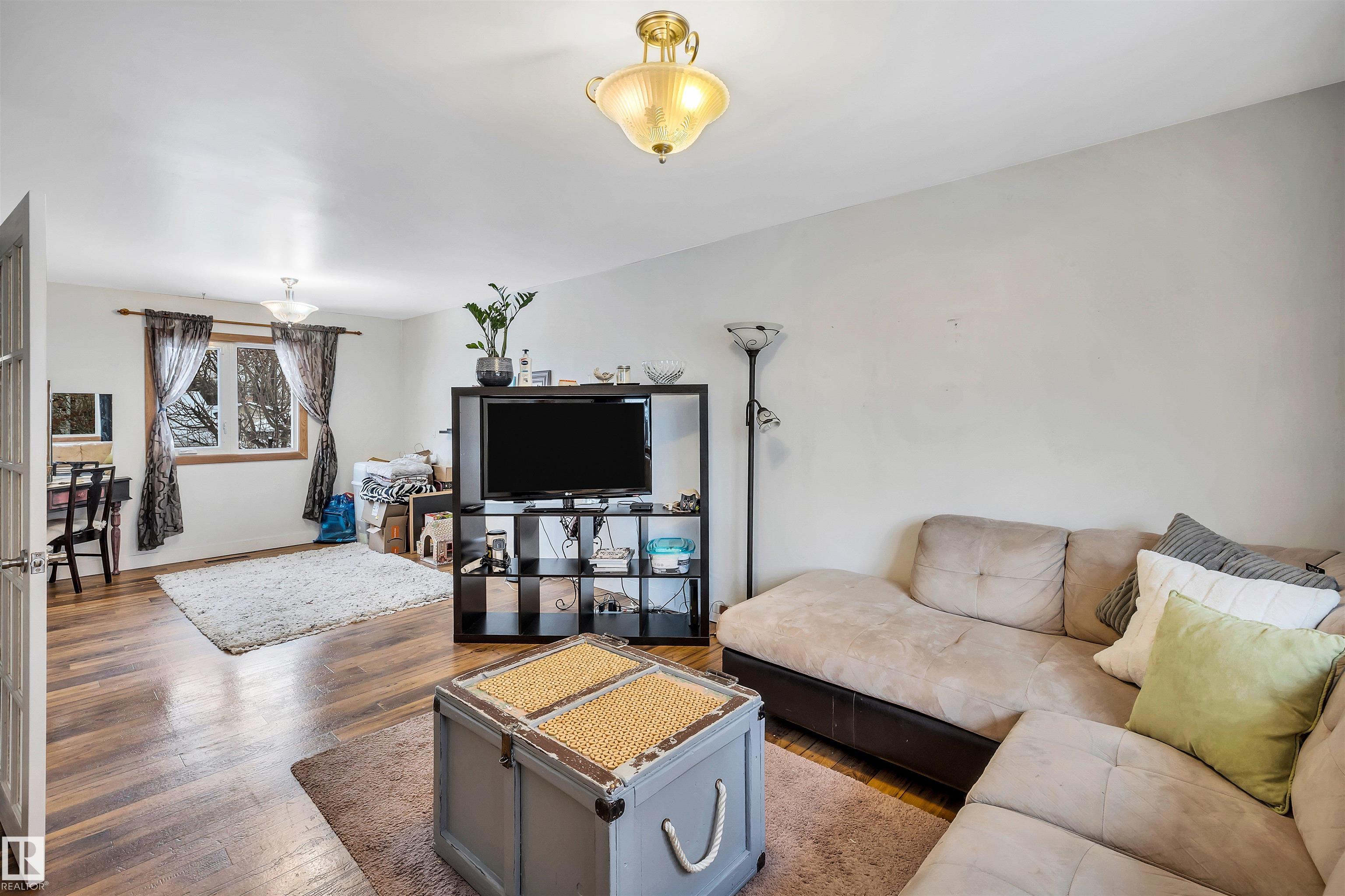 12237 47 Street, E4469772, Alberta,