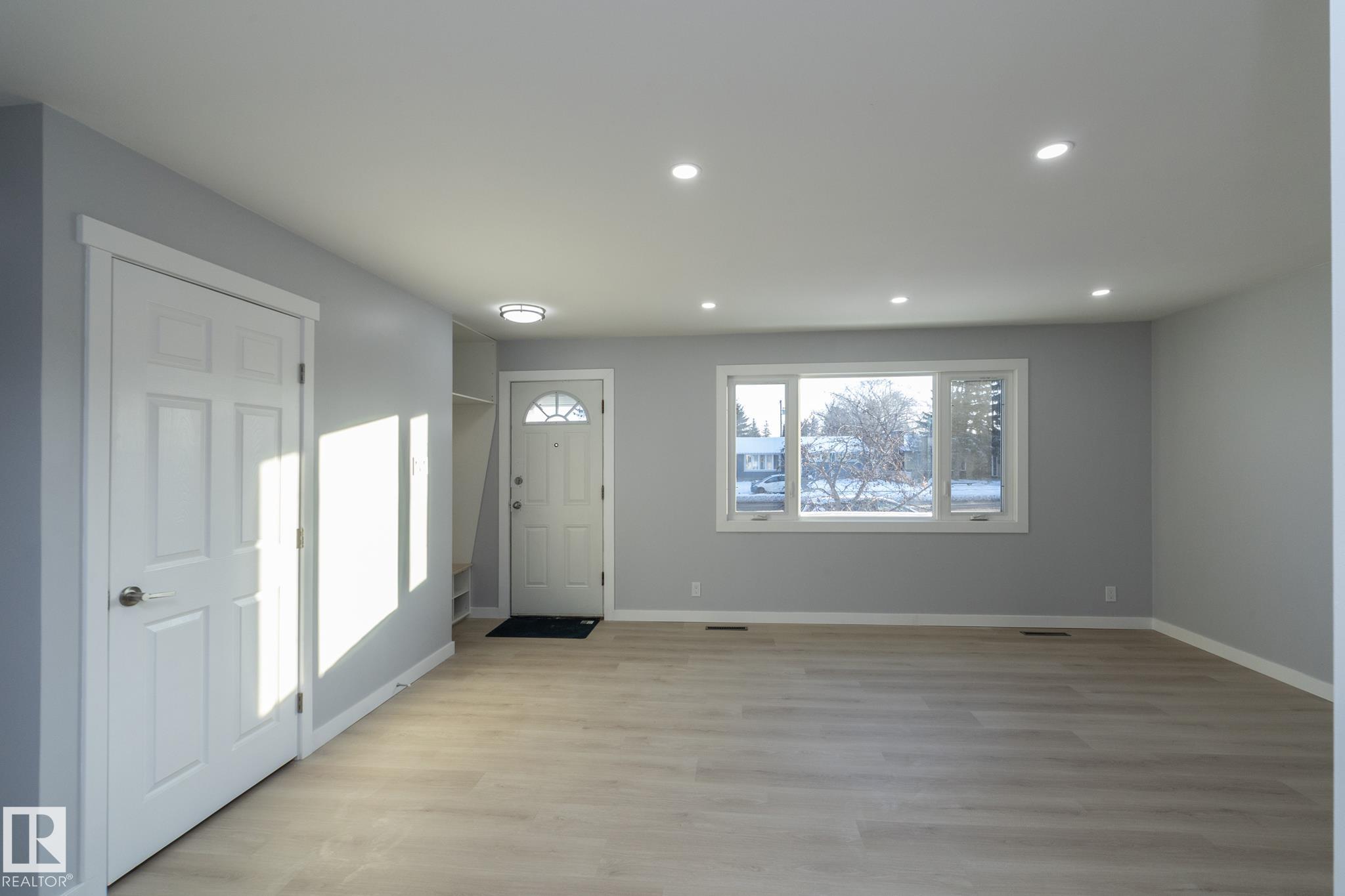 Fourth View of 8008 159 Street, Elmwood, Edmonton, Alberta, T5R 2E4