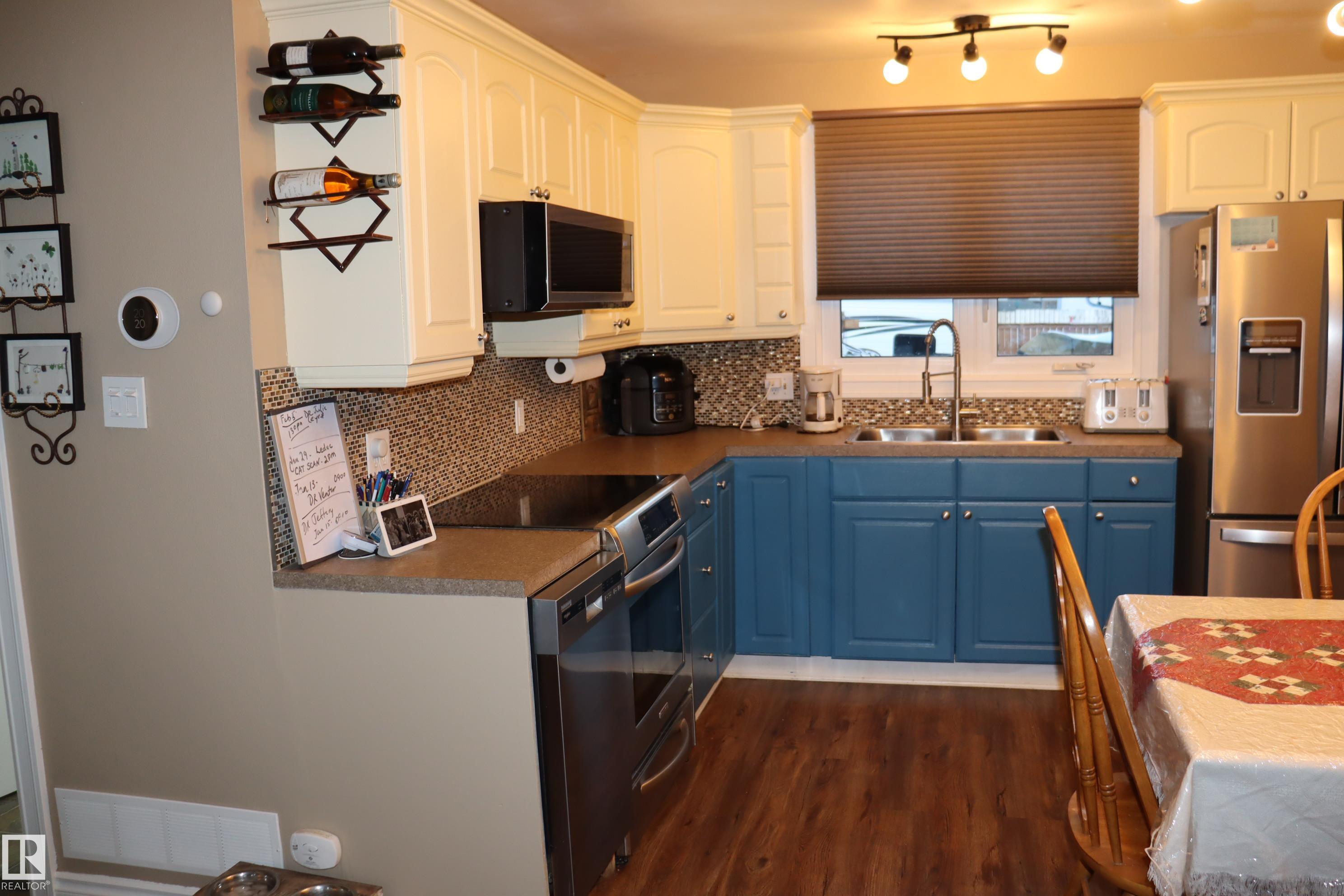 Fourth View of 4023 52 Street, Parkdale (Wetaskiwin), Wetaskiwin, Alberta, T9A 1N1