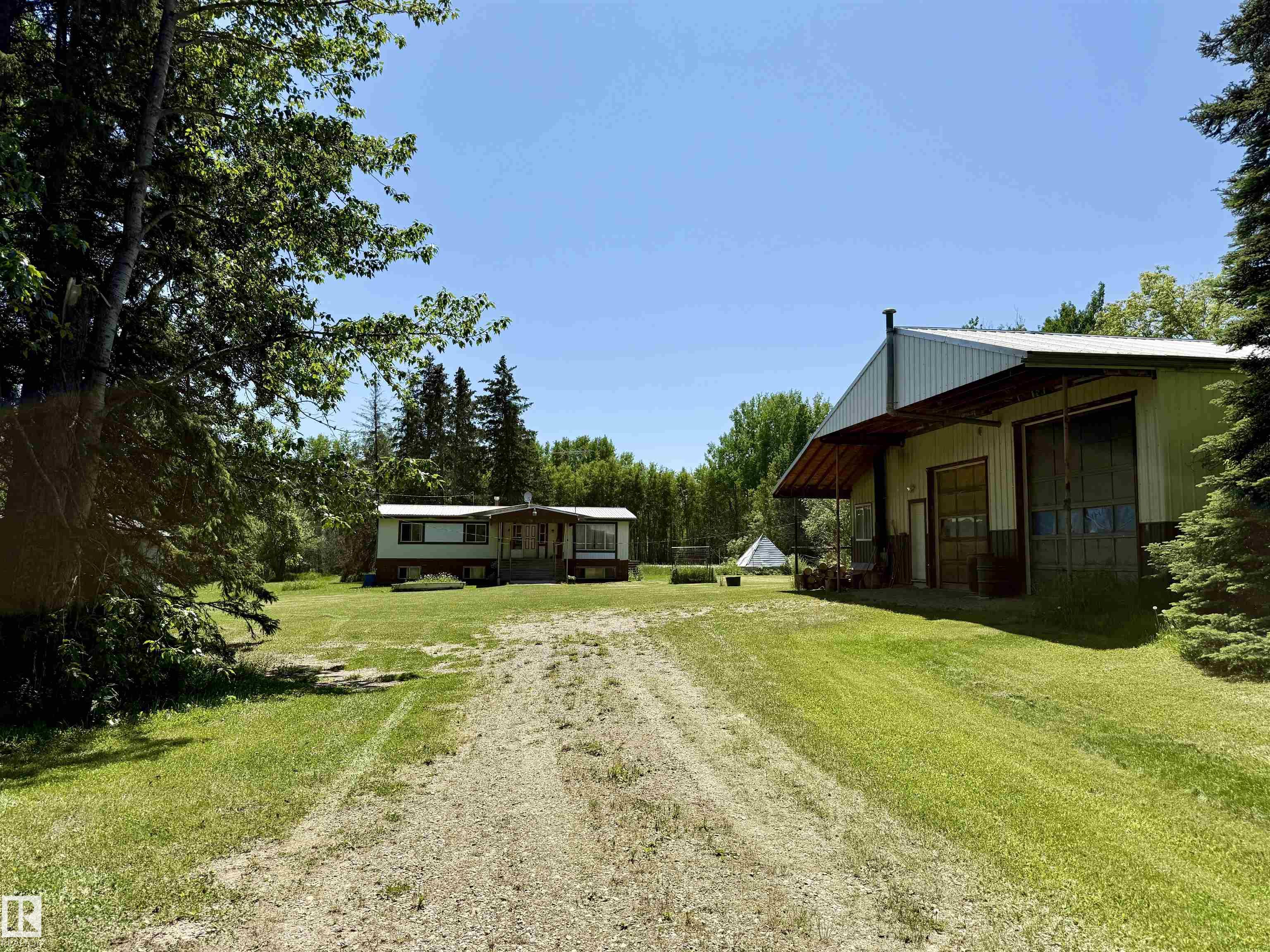 507 Lakeshore Drive Buck Lake, E4469938, Alberta,