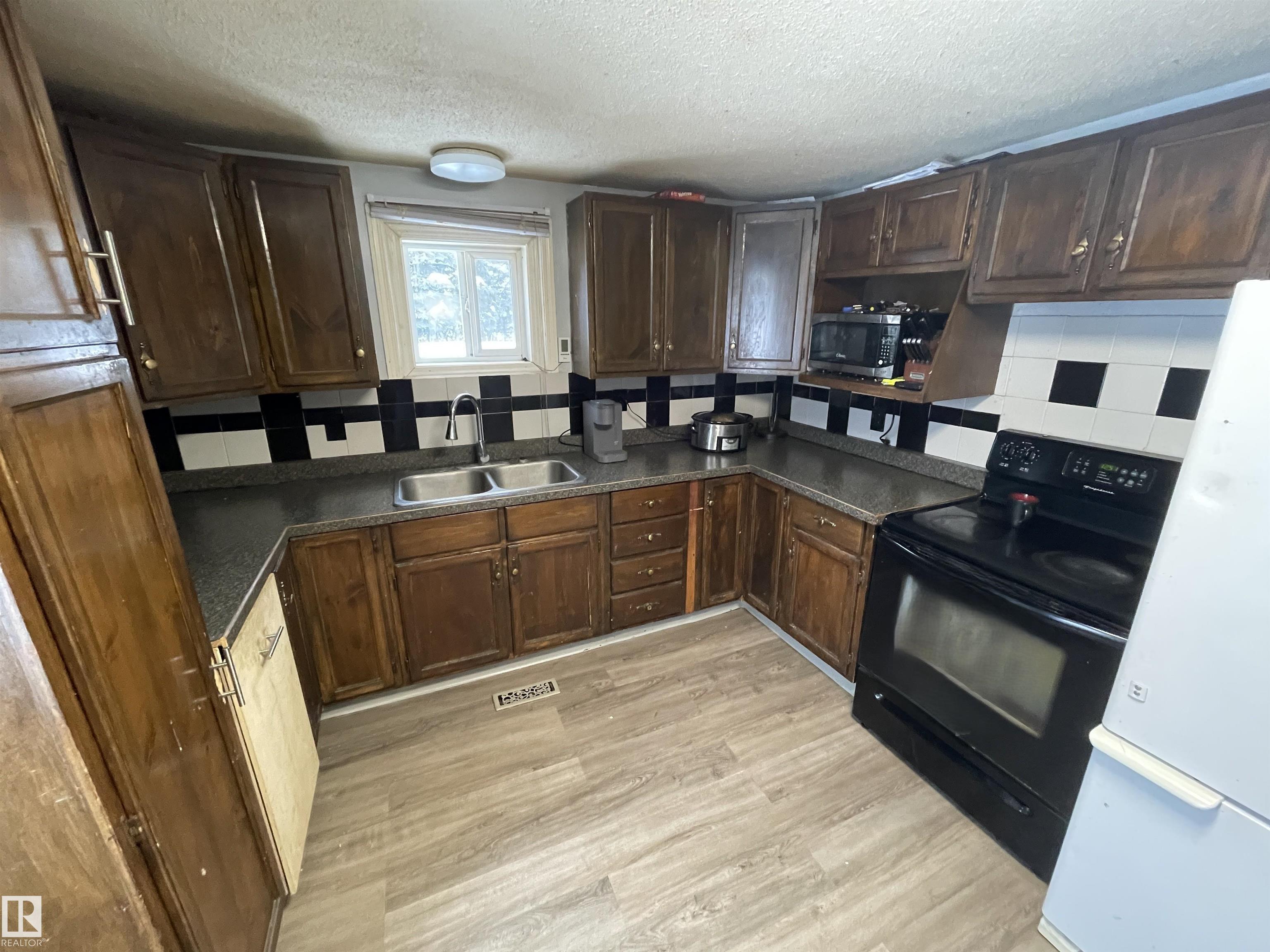 Fifth View of 48329 Twp Rd 622, None, Rural Bonnyville M.D., Alberta, T9N 2J6