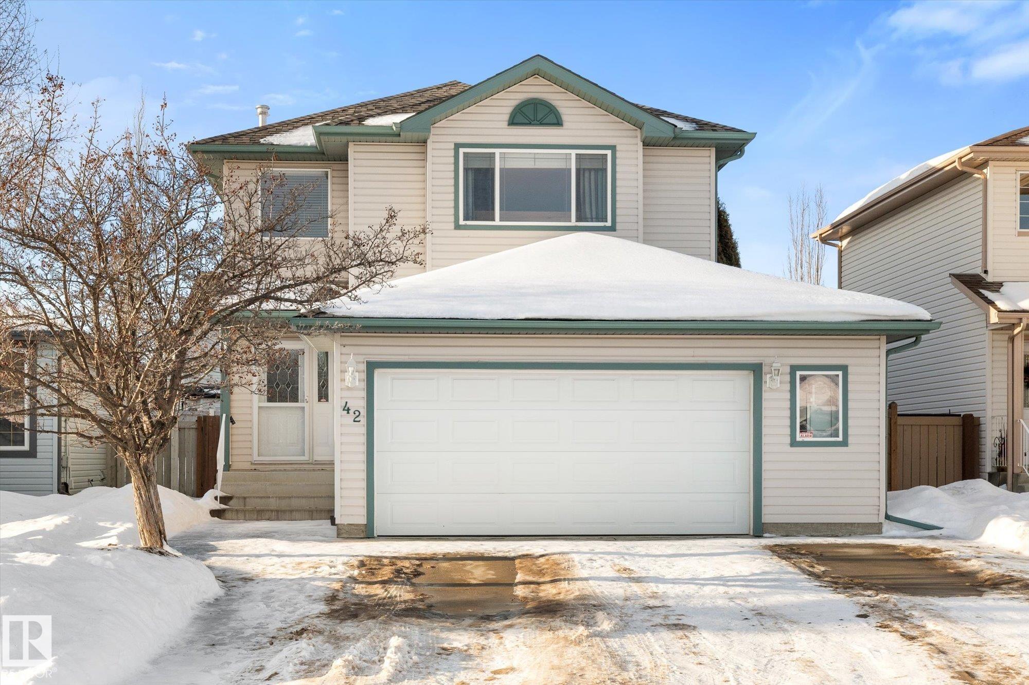 42 BRIARWOOD Way, E4470058, Alberta,