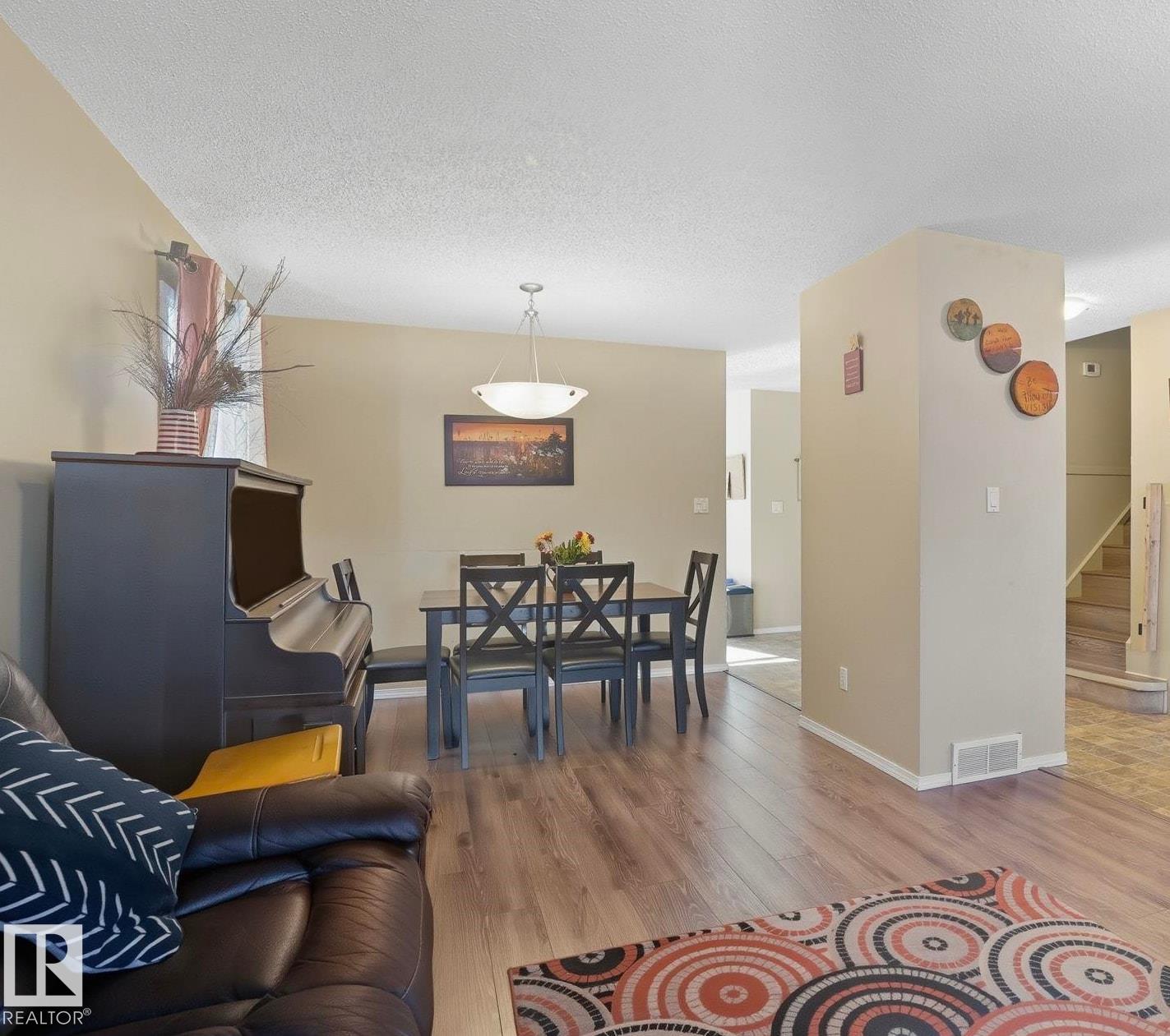 Fourth View of 18727 80 Avenue, Aldergrove, Edmonton, Alberta, T5T 5B3