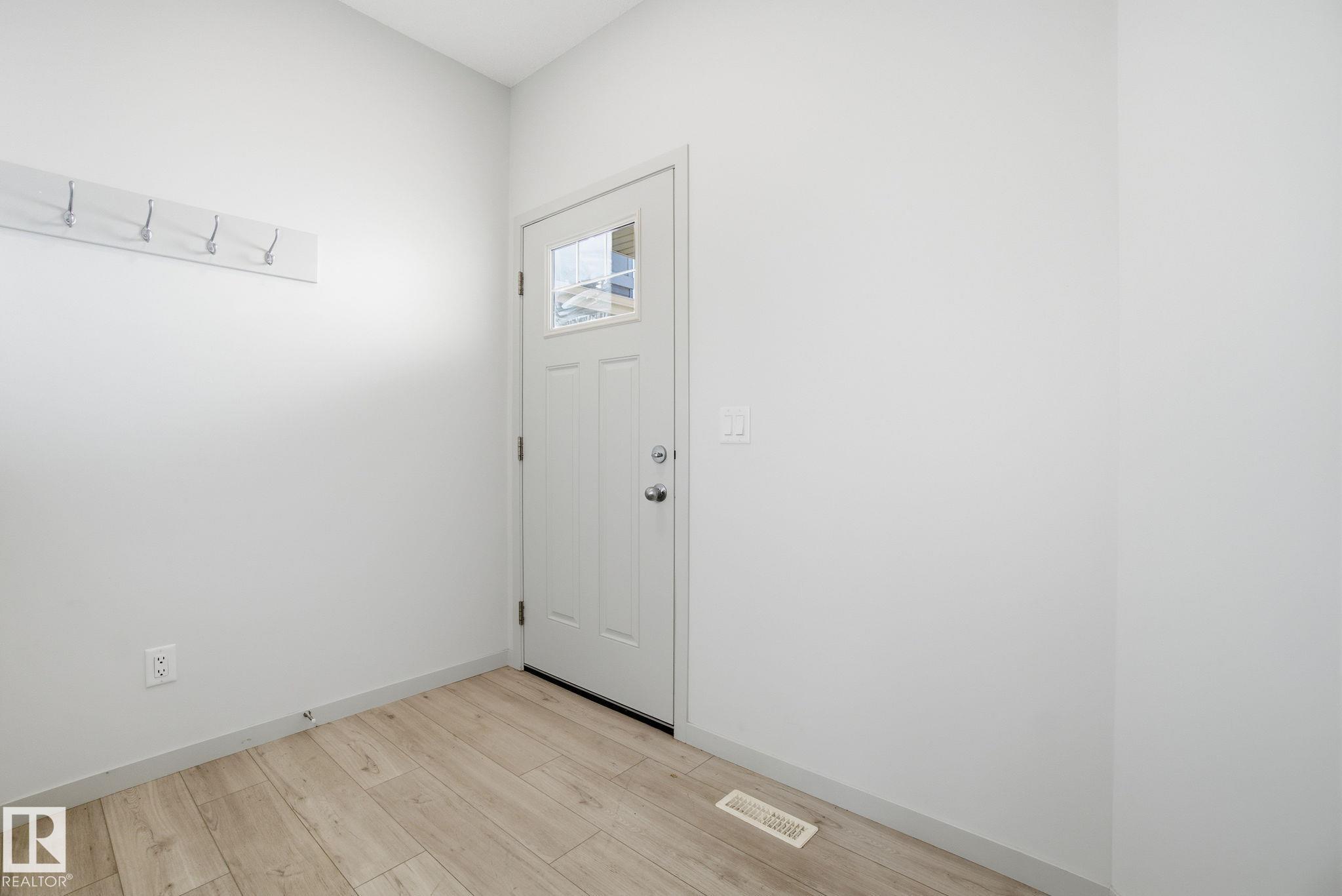 Fifth View of 2423 194 Street, The Uplands, Edmonton, Alberta, T6M 1P5