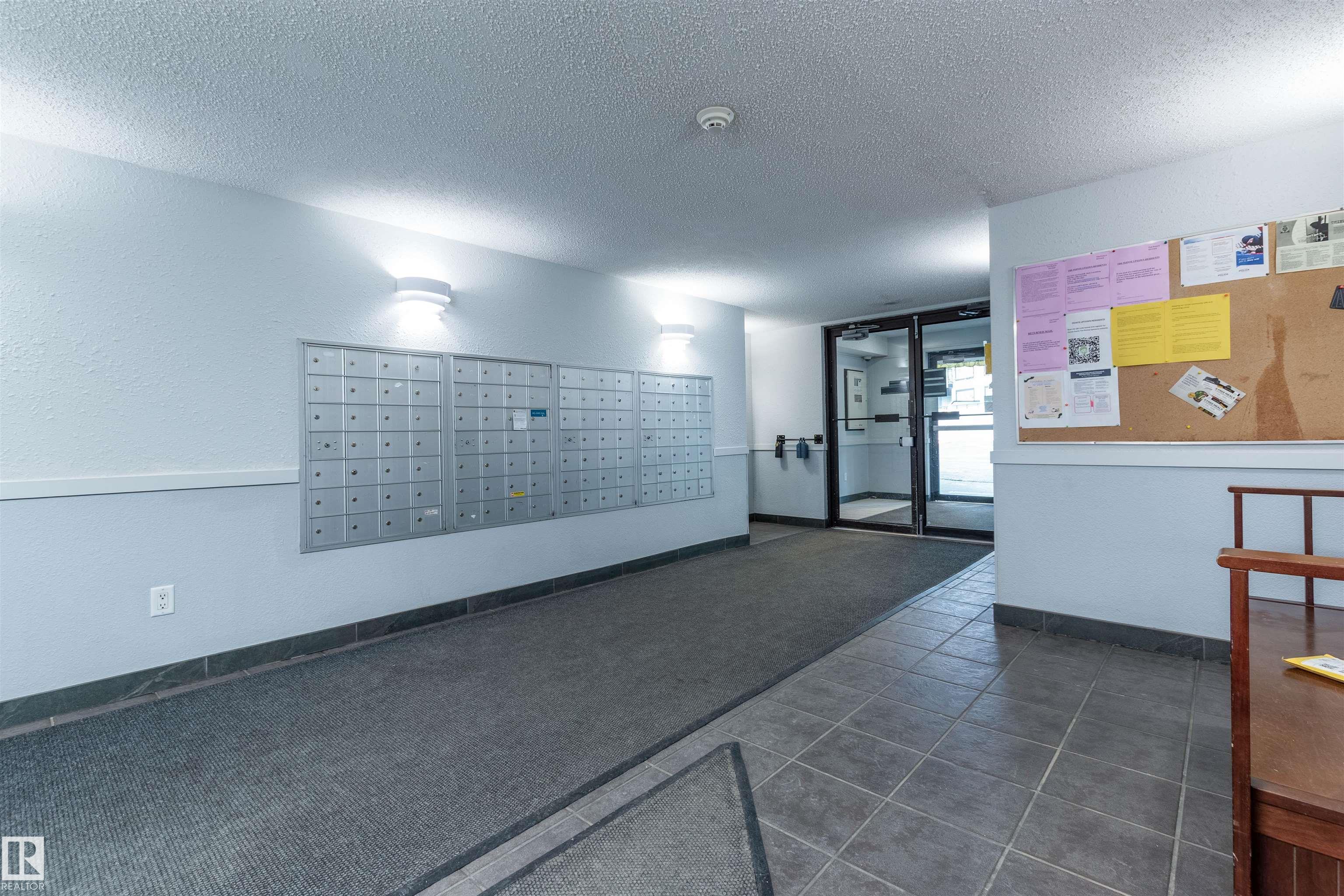 Third View of 458 10520 120 Street, Queen Mary Park, Edmonton, Alberta, T5H 4L9