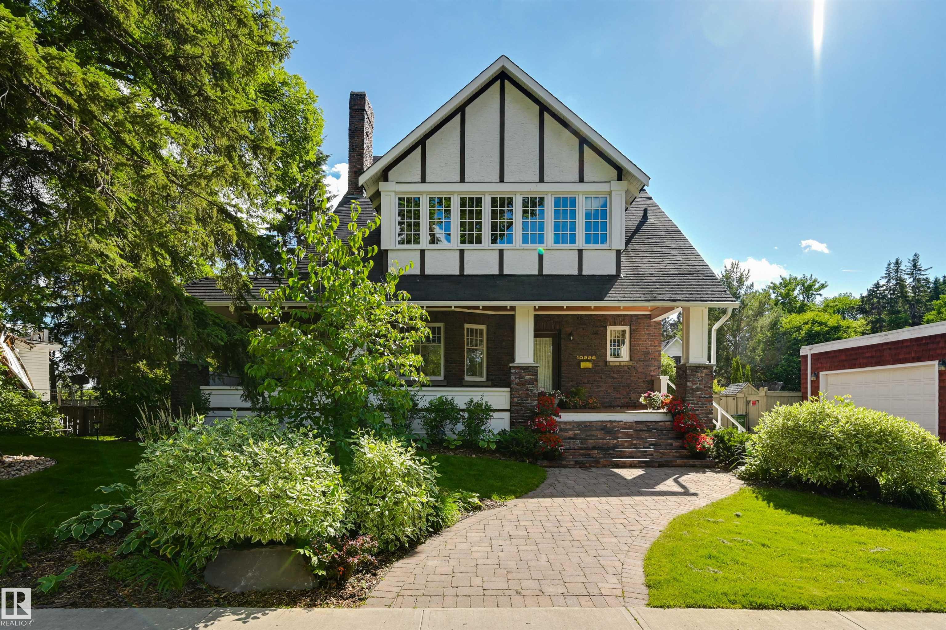 Third View of 10226 CONNAUGHT Drive, Glenora, Edmonton, Alberta, T5N 3J2