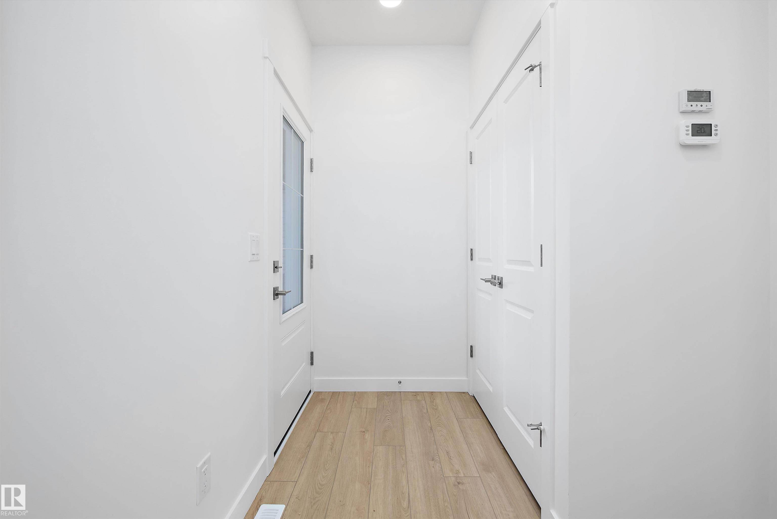 Third View of 18919 28 Avenue, The Uplands, Edmonton, Alberta, T6M 3H9