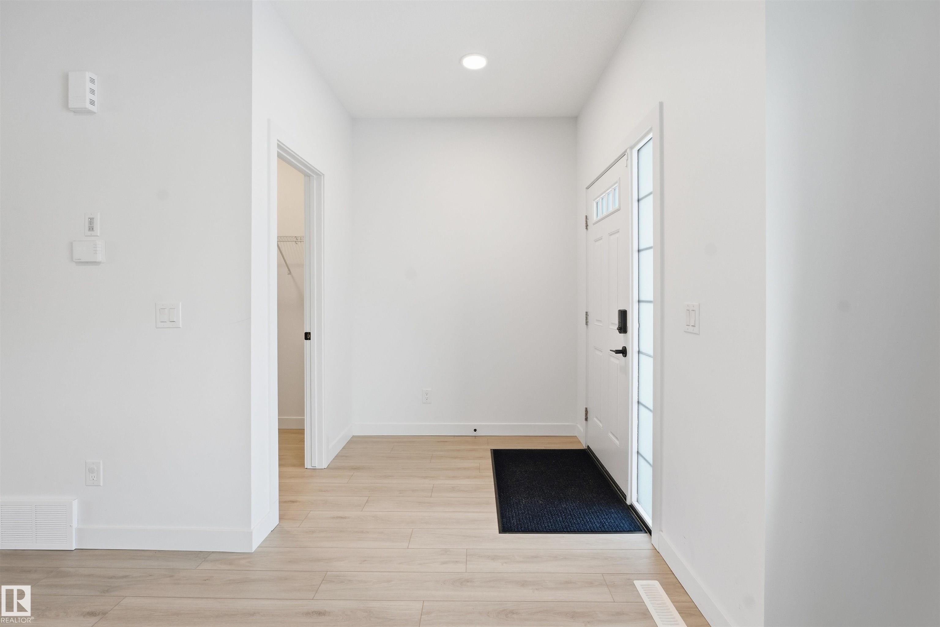 Third View of 317 JUNIPER Cove, Woodbend, Leduc, Alberta, T9E 1S6