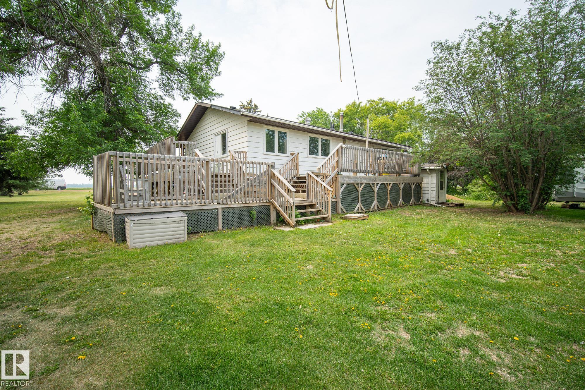 Third View of 320 1 Avenue, Thorhild, Thorhild, Alberta, T0A 3J0