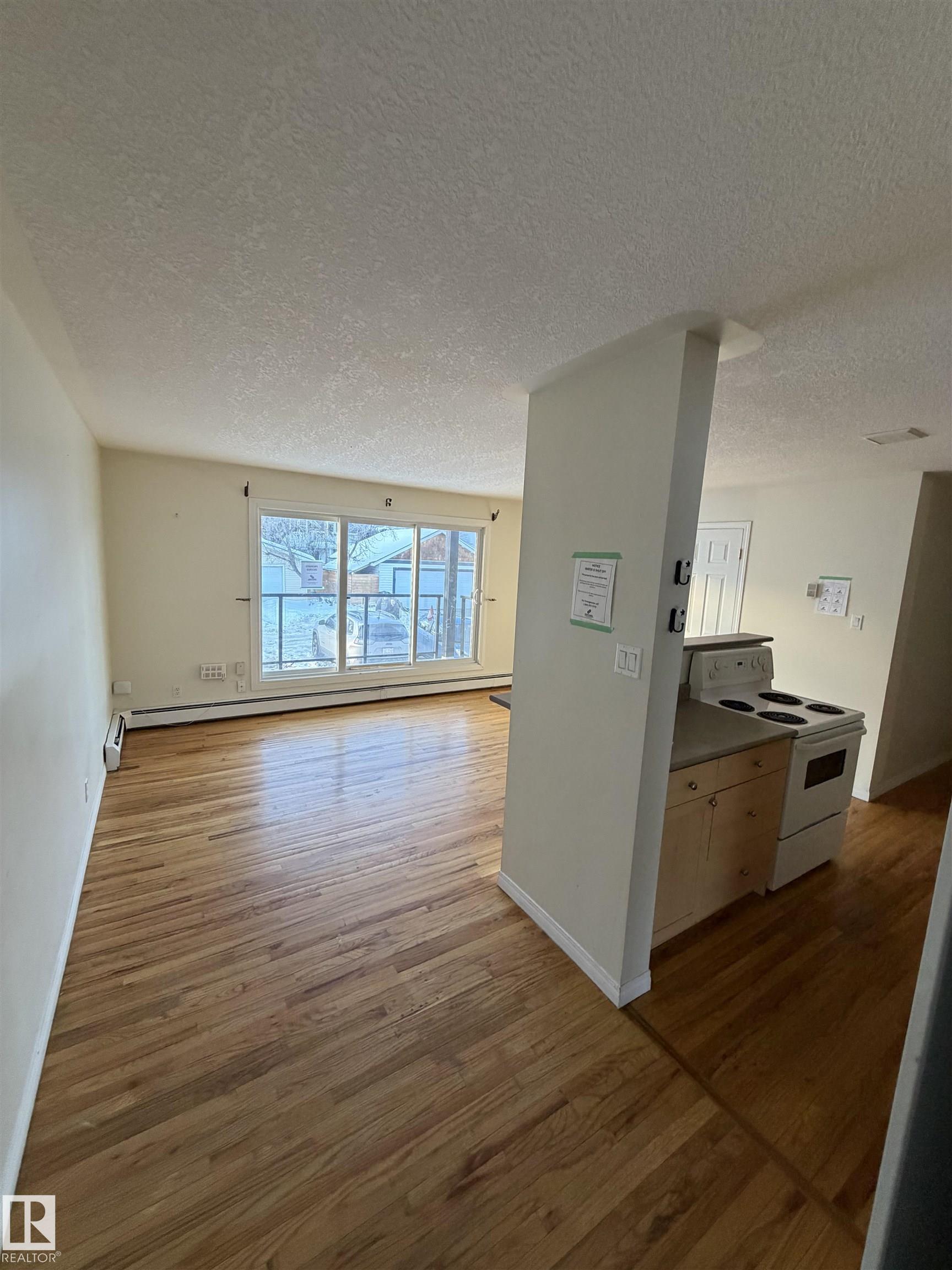 13 11008 124 ST, E4470609, Alberta,