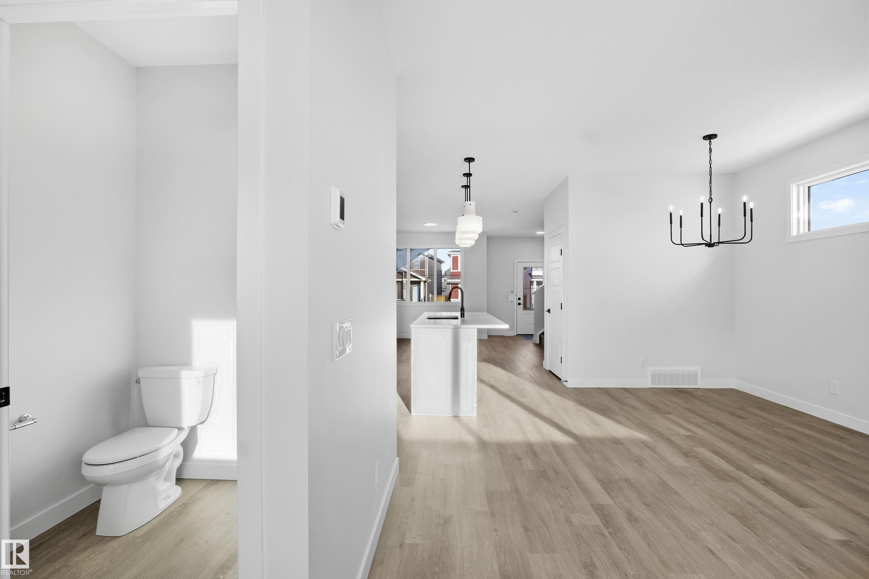 Third View of 679 ORCHARDS Boulevard, The Orchards At Ellerslie, Edmonton, Alberta, T6X 3C1